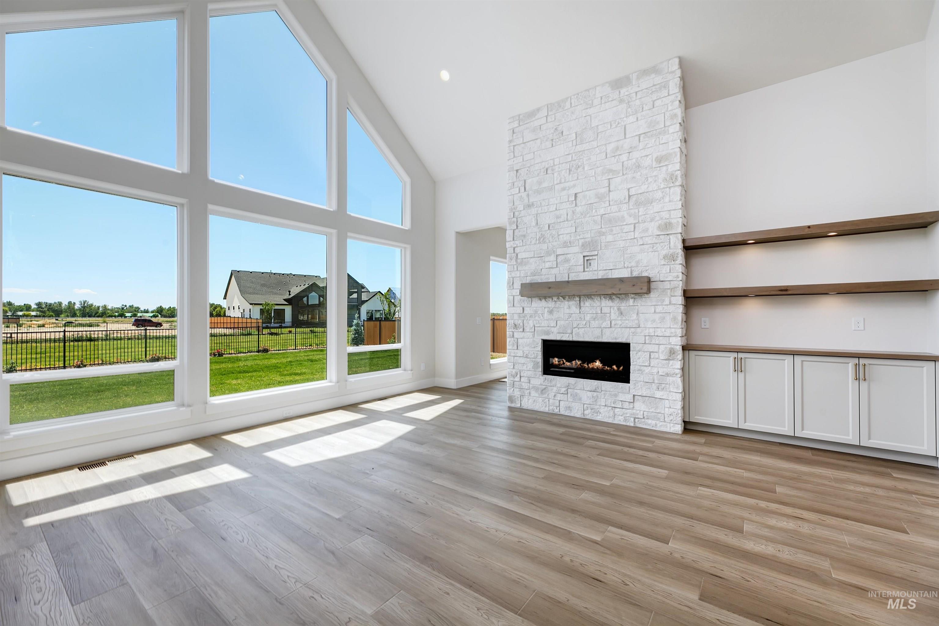 13731 N Spring Creek Way, Boise, Idaho 83714, 5 Bedrooms, 5.5 Bathrooms, Residential For Sale, Price $1,519,771, 98995471