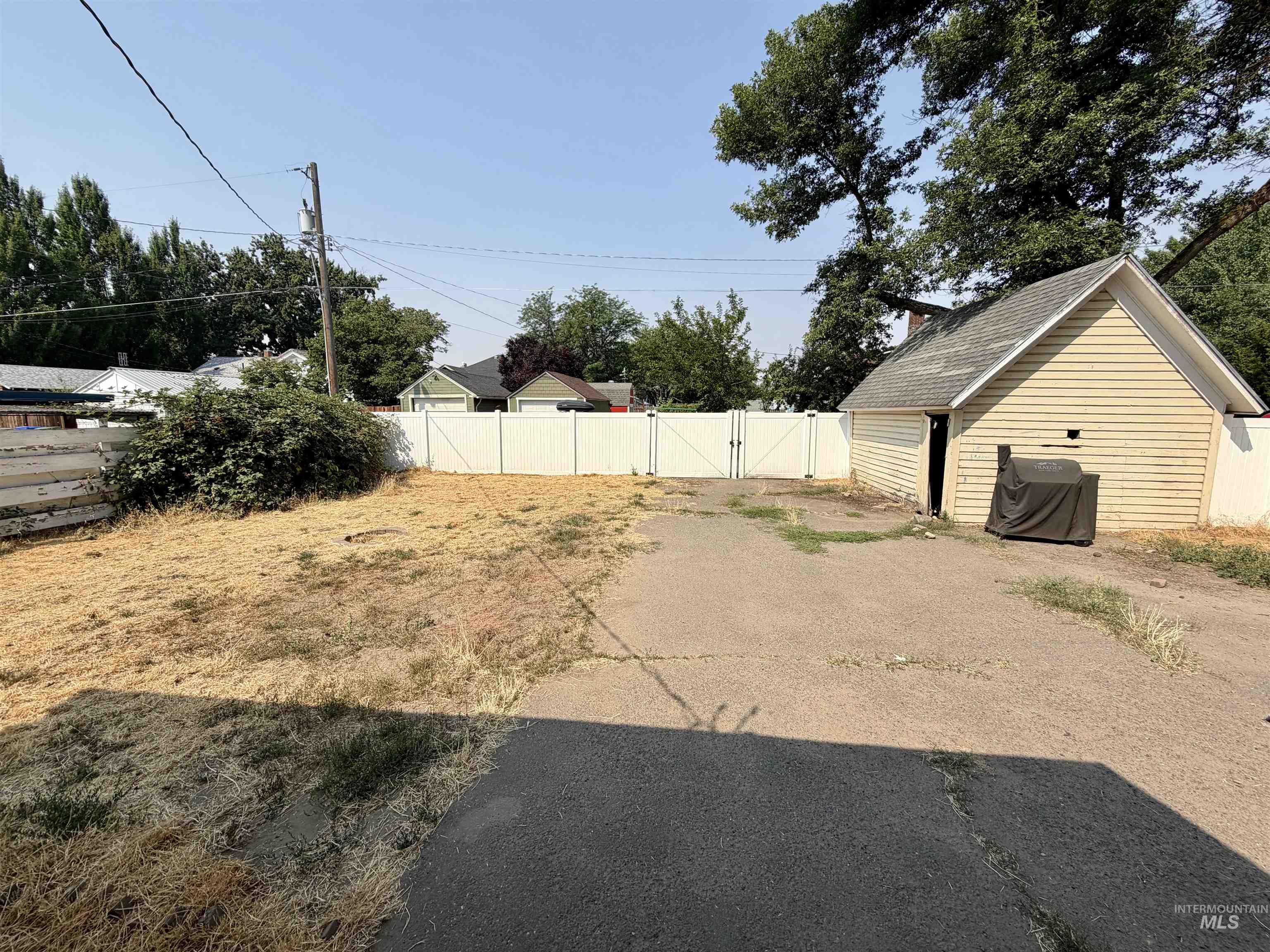 1110 10th Street, Lewiston, Idaho 83501, 2 Bedrooms, 1 Bathroom, Residential For Sale, Price $265,000,MLS 98995473