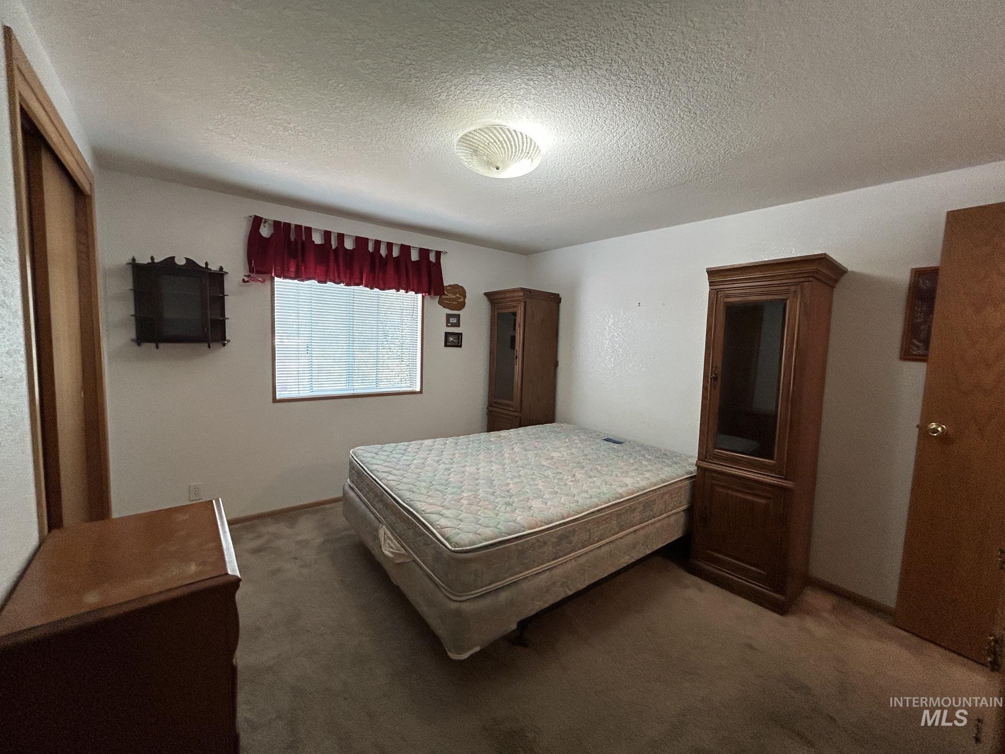 1430 Chestnut Street, Clarkston, Washington 99403, 3 Bedrooms, 2 Bathrooms, Residential For Sale, Price $99,500,MLS 98995478