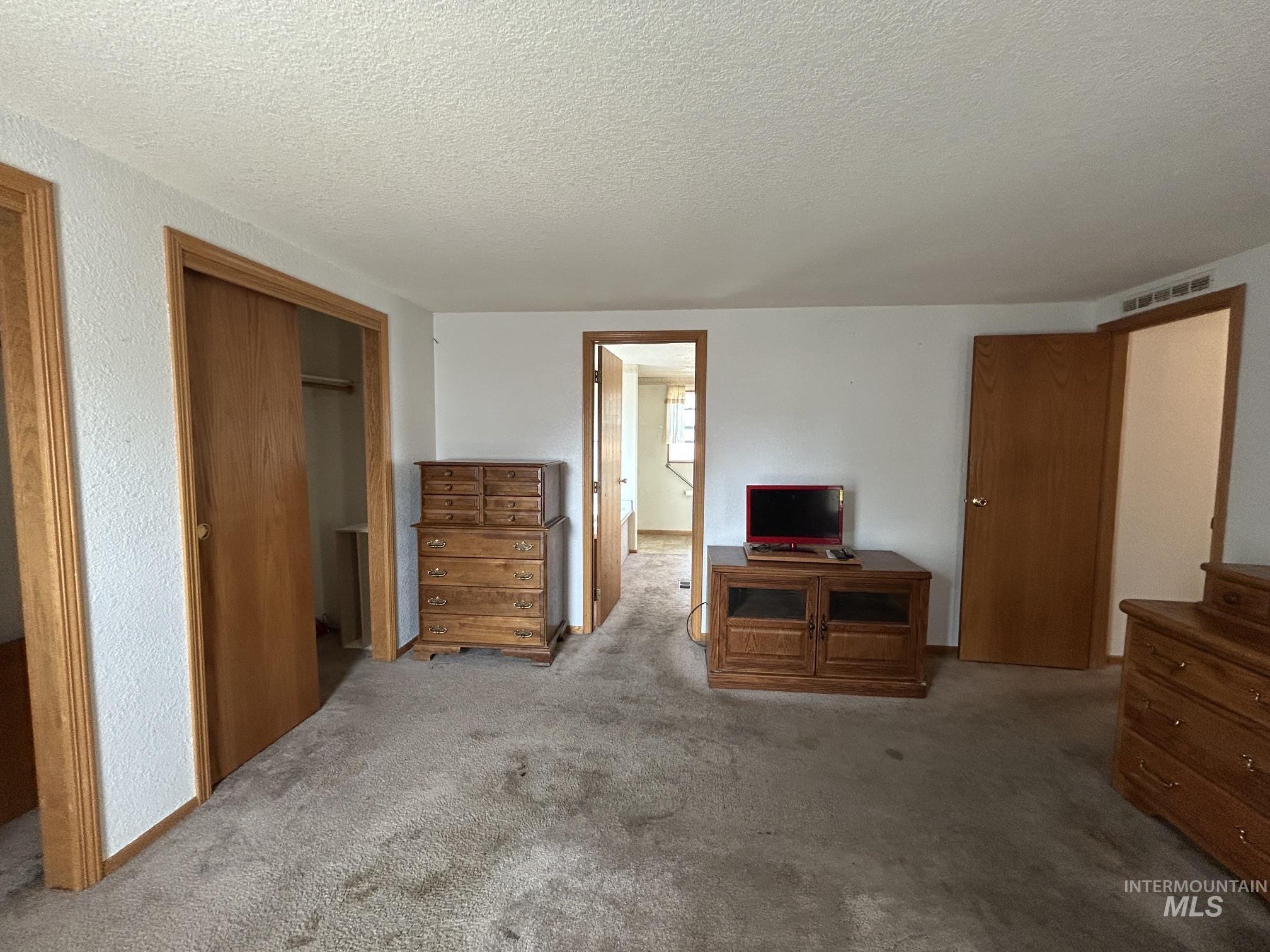 1430 Chestnut Street, Clarkston, Washington 99403, 3 Bedrooms, 2 Bathrooms, Residential For Sale, Price $99,500,MLS 98995478
