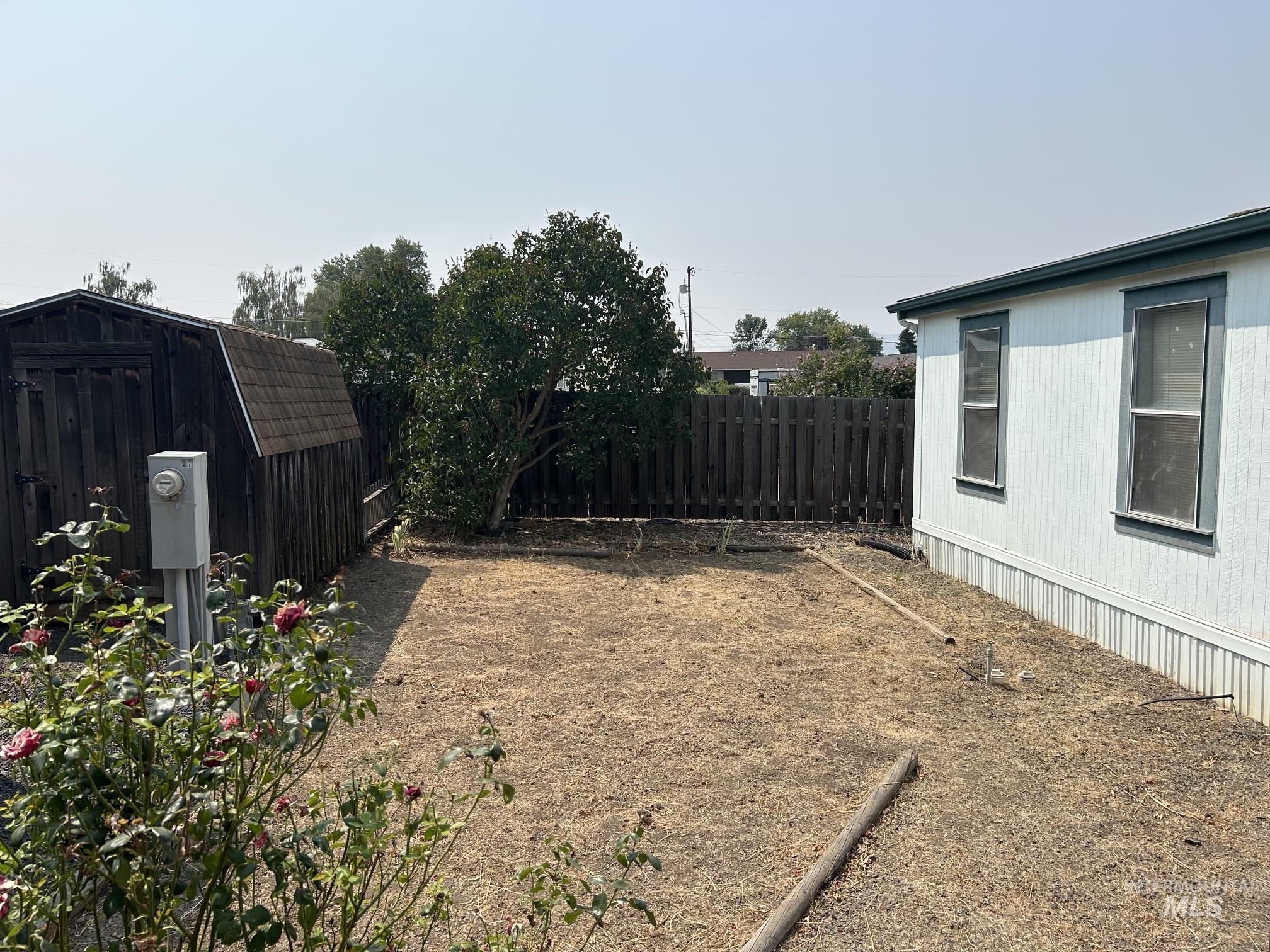 1430 Chestnut Street, Clarkston, Washington 99403, 3 Bedrooms, 2 Bathrooms, Residential For Sale, Price $99,500,MLS 98995478