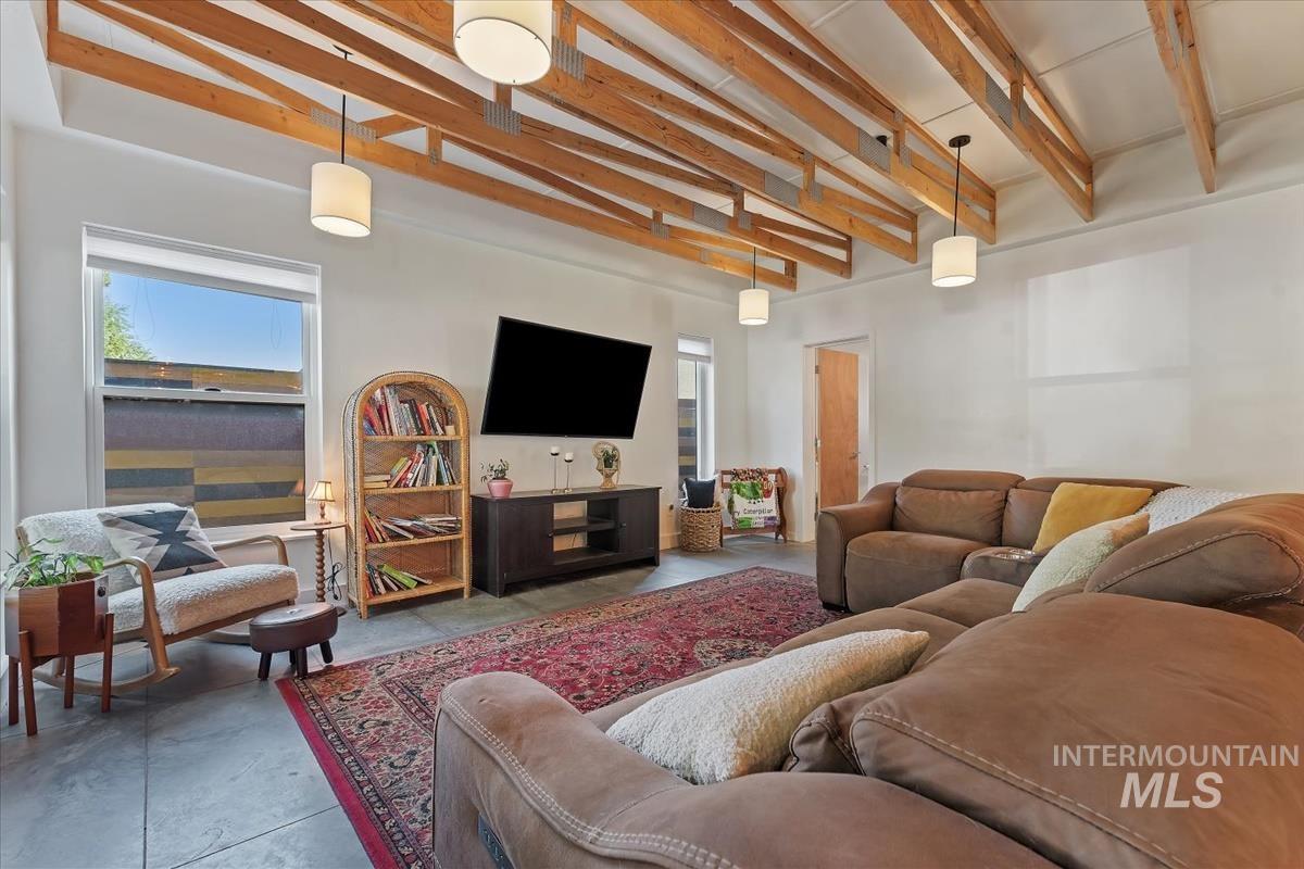 750 S 3rd W. B, Mountain Home, Idaho 83647, 4 Bedrooms, 2.5 Bathrooms, Residential For Sale, Price $409,999, 98995482