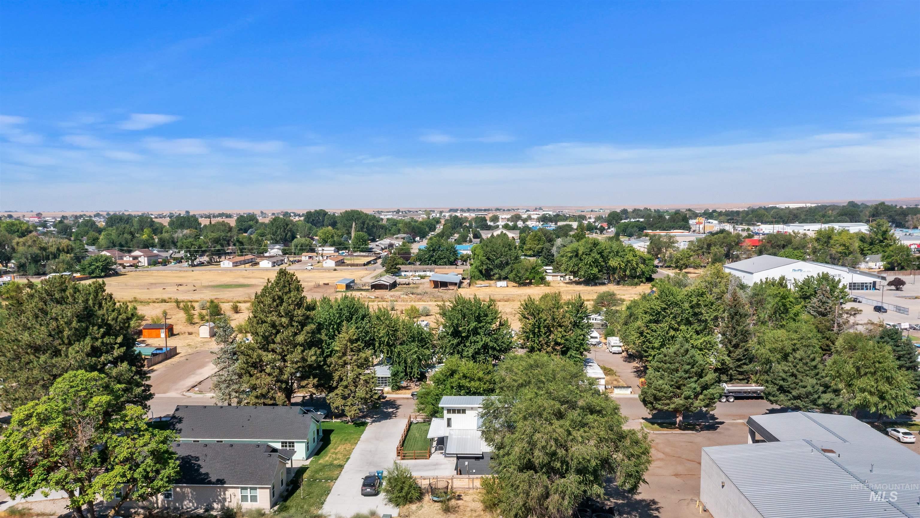 750 S 3rd W. B, Mountain Home, Idaho 83647, 4 Bedrooms, 2.5 Bathrooms, Residential For Sale, Price $409,999, 98995482