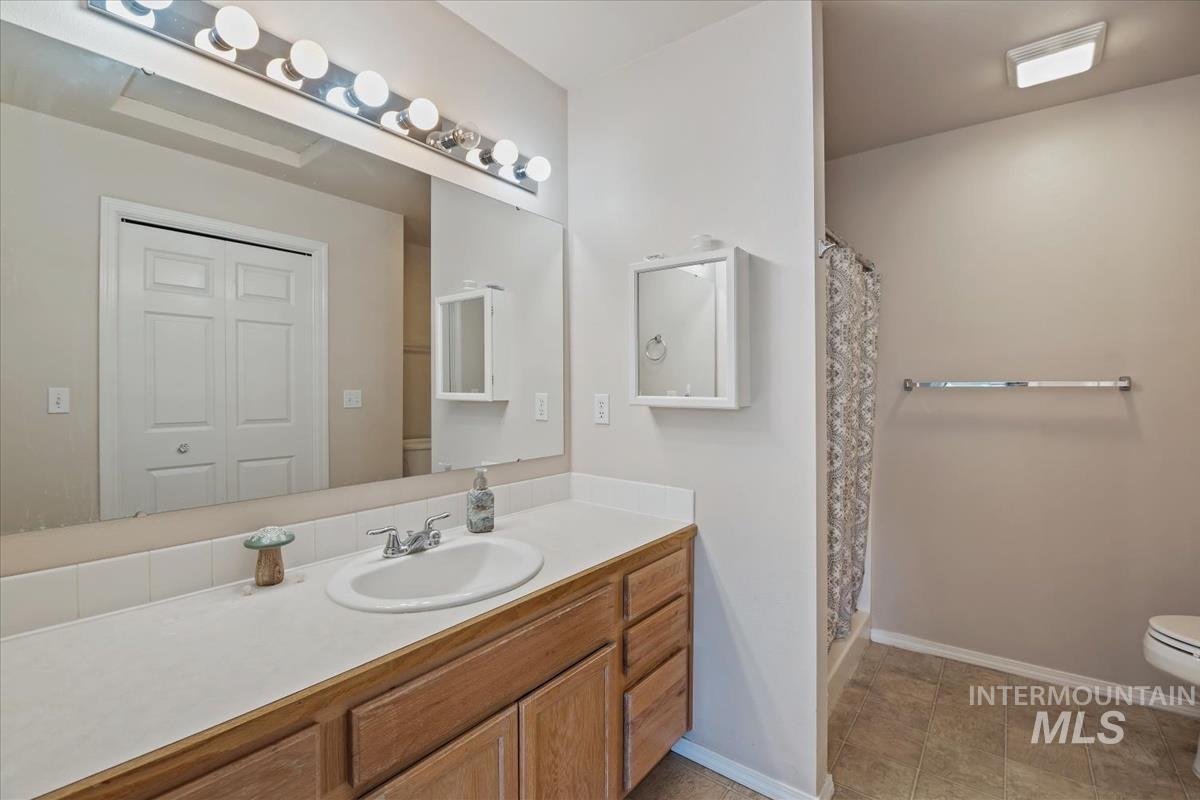 98 E Waterbury Ln, Meridian, Idaho 83646, 2 Bedrooms, 2 Bathrooms, Residential For Sale, Price $299,999, 98995484