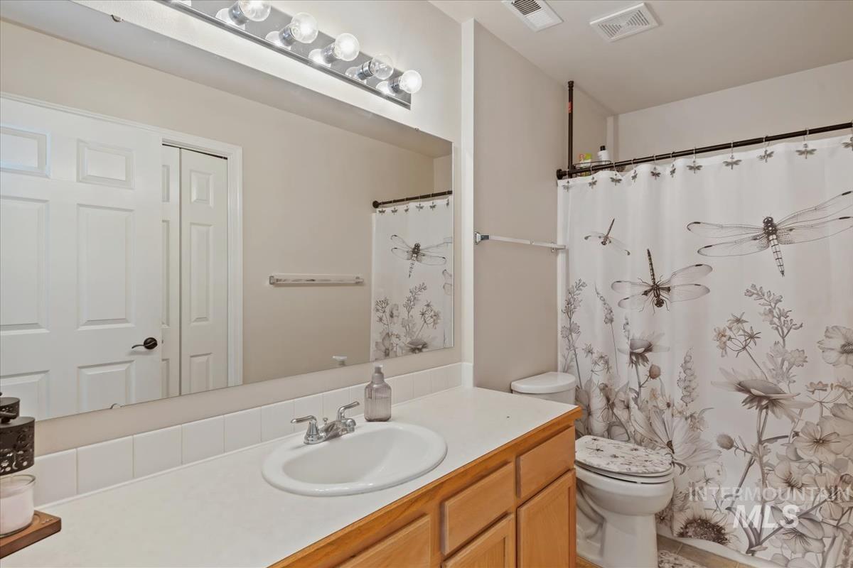 98 E Waterbury Ln, Meridian, Idaho 83646, 2 Bedrooms, 2 Bathrooms, Residential For Sale, Price $299,999, 98995484