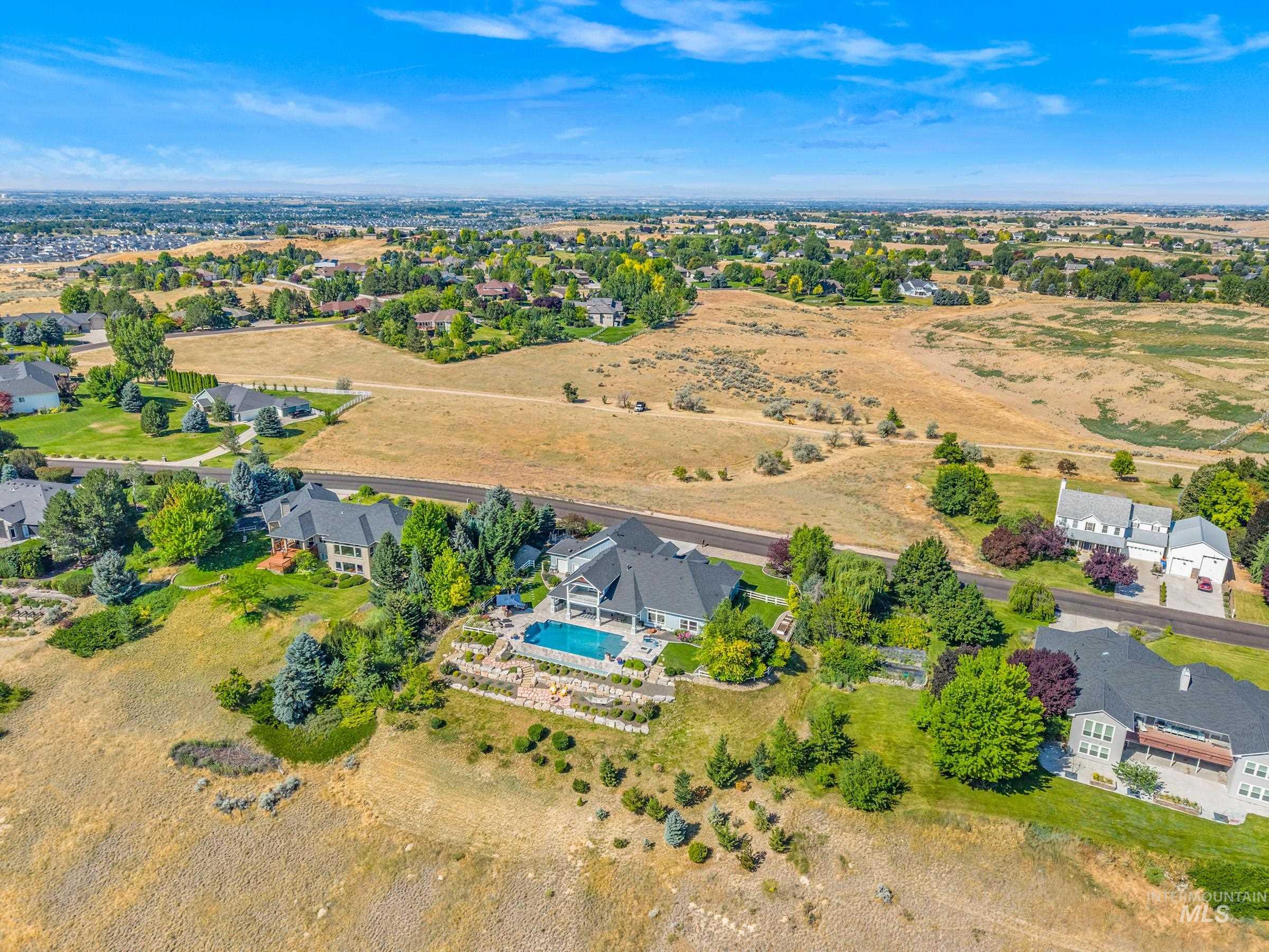 5744 N Star Ridge Way, Star, Idaho 83669, 4 Bedrooms, 4.5 Bathrooms, Residential For Sale, Price $1,799,900,MLS 98995490