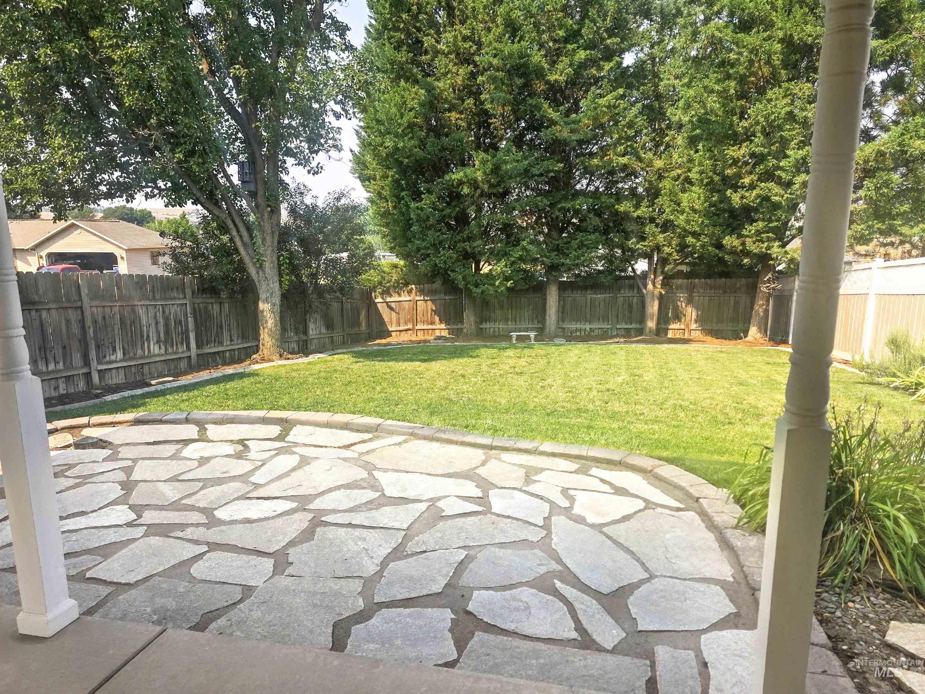 1741 Ridgeview Dr, Clarkston, Washington 99403, 3 Bedrooms, 2 Bathrooms, Residential For Sale, Price $534,900, 98995494