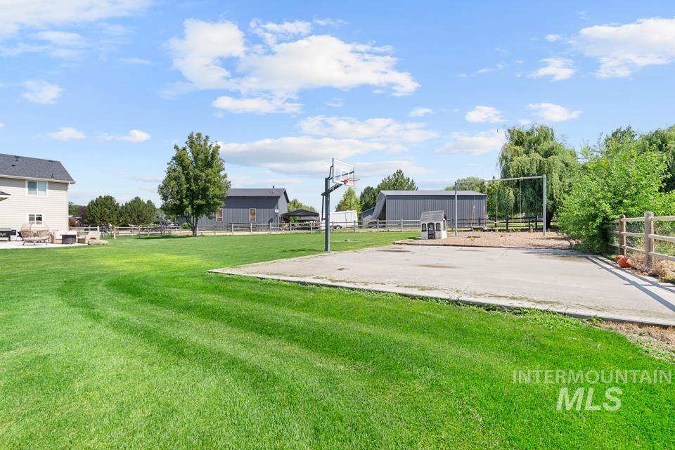 23800 Breyer Rd, Caldwell, Idaho 83607, 4 Bedrooms, 2.5 Bathrooms, Residential For Sale, Price $985,000, 98995501