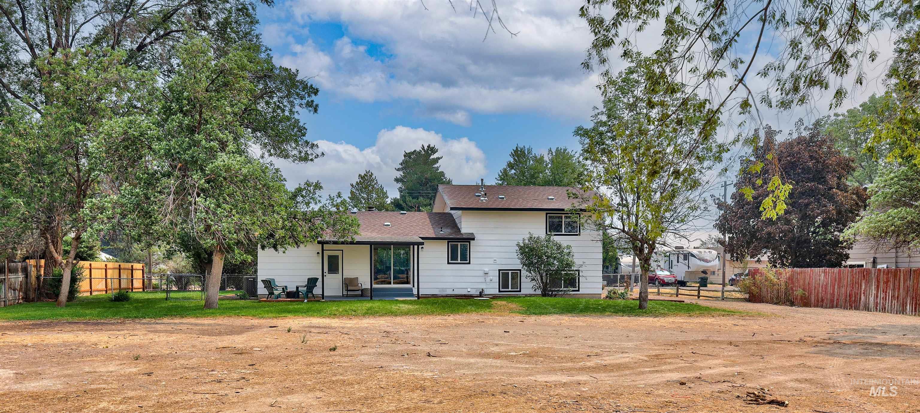 3837 NW Dutton, Mountain Home, Idaho 83647, 4 Bedrooms, 1.5 Bathrooms, Residential For Sale, Price $450,000, 98995502