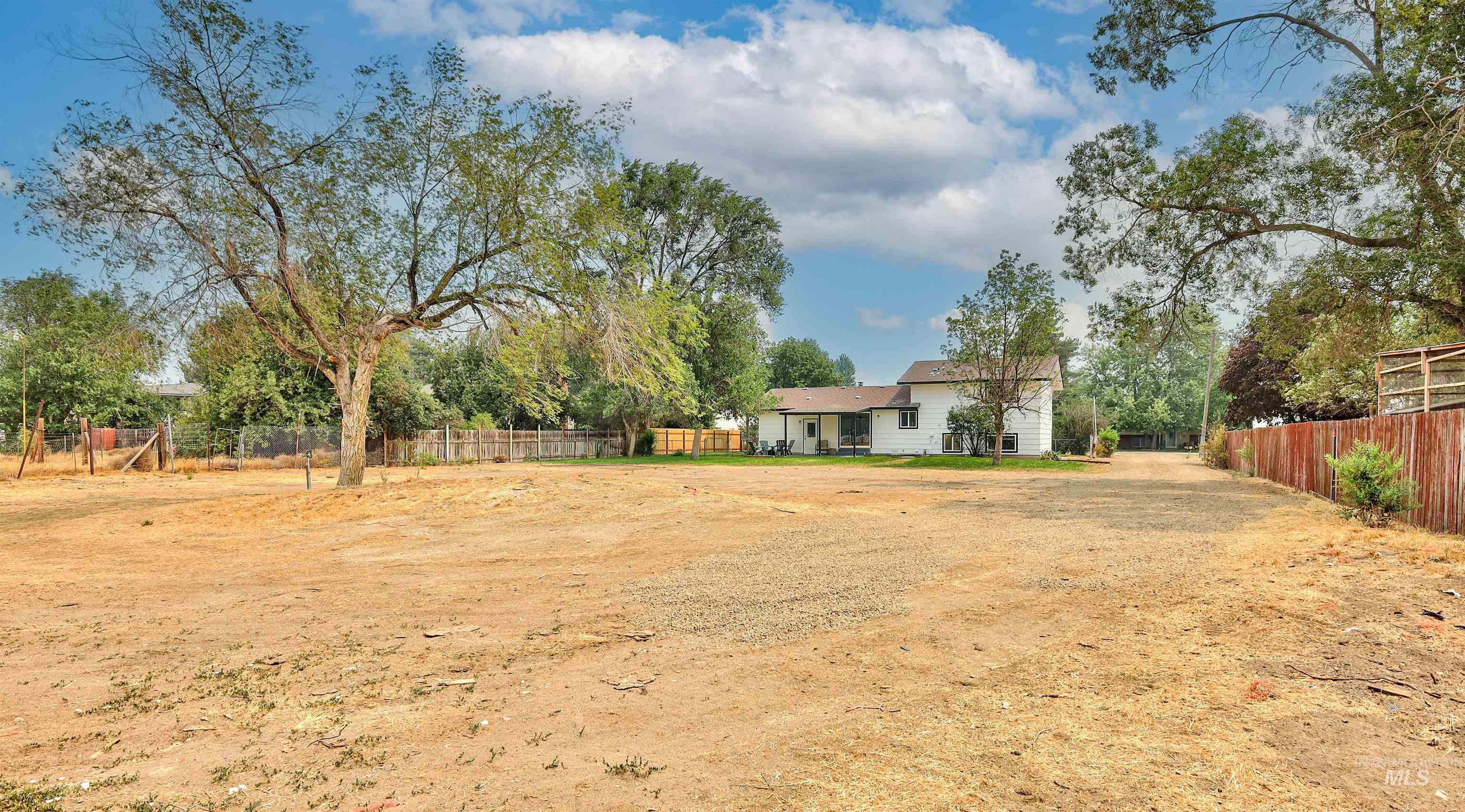 3837 NW Dutton, Mountain Home, Idaho 83647, 4 Bedrooms, 1.5 Bathrooms, Residential For Sale, Price $450,000, 98995502