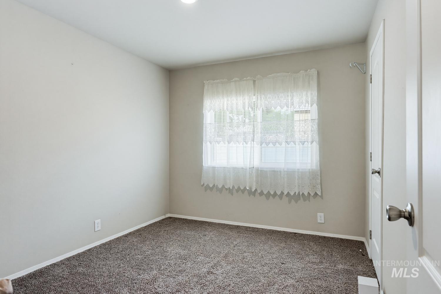 751 Freedom Ln, Emmett, Idaho 83617, 4 Bedrooms, 2 Bathrooms, Residential For Sale, Price $165,000, 98995503