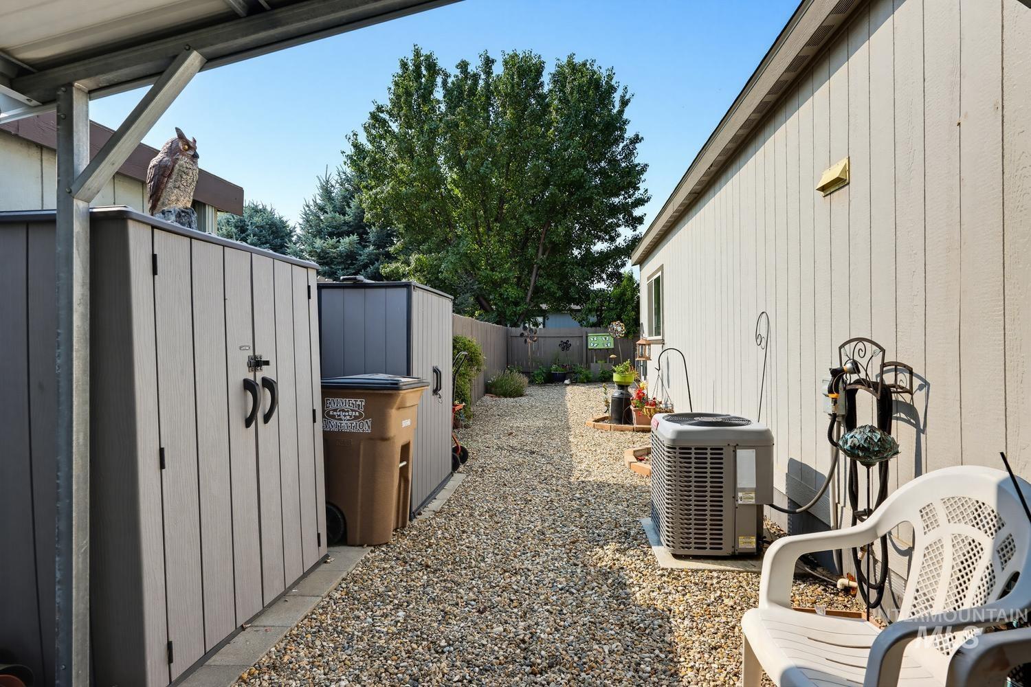 751 Freedom Ln, Emmett, Idaho 83617, 4 Bedrooms, 2 Bathrooms, Residential For Sale, Price $165,000, 98995503