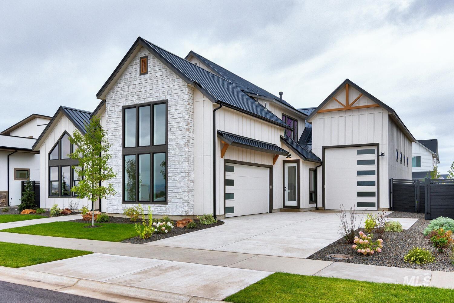 7645 W Lookout View St, Meridian, Idaho 83646, 4 Bedrooms, 4.5 Bathrooms, Residential For Sale, Price $999,000, 98995504
