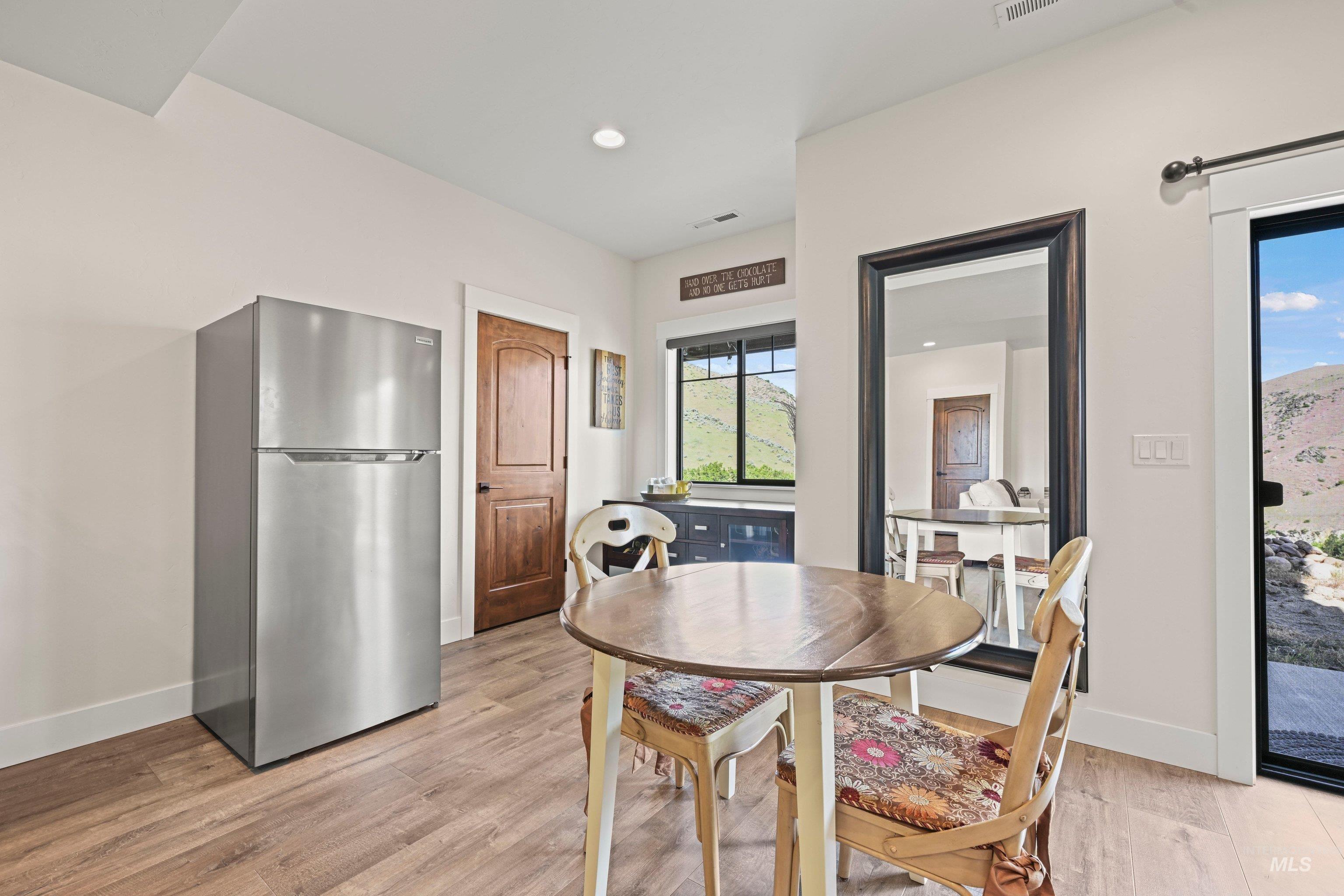 42 Shoemaker Lane, Horseshoe Bend, Idaho 83629, 4 Bedrooms, 2.5 Bathrooms, Residential For Sale, Price $1,150,000, 98995507
