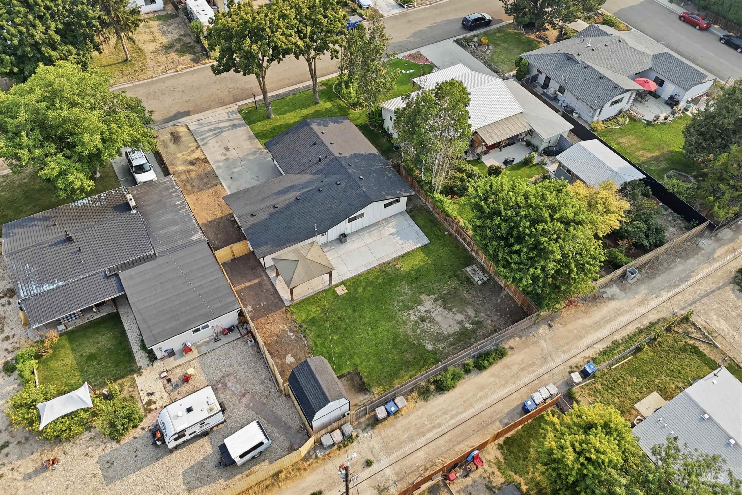 1817 Willow St, Caldwell, Idaho 83605, 3 Bedrooms, 2 Bathrooms, Residential For Sale, Price $389,900, 98995514