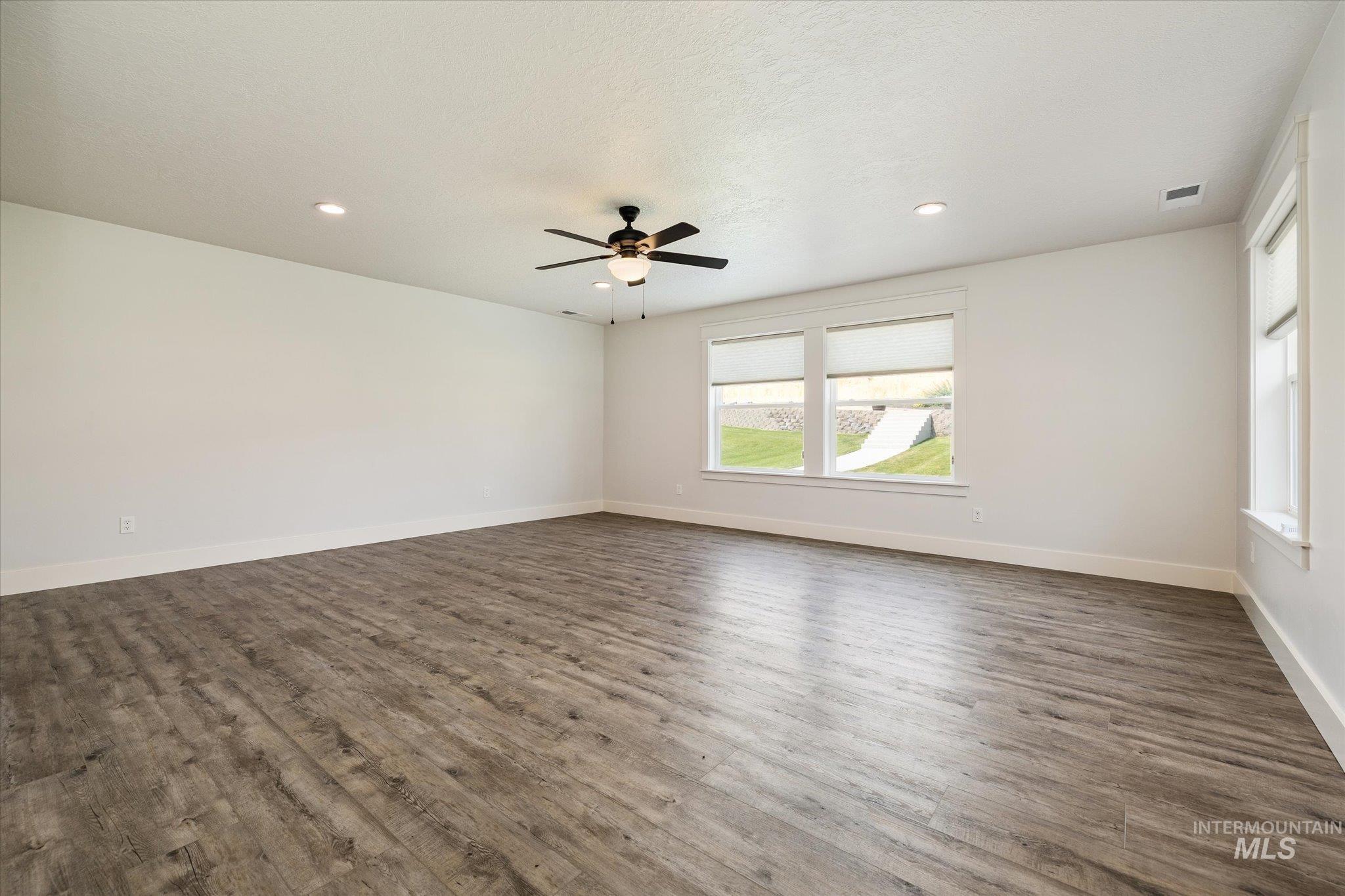 26138 Libby Lane, Middleton, Idaho 83644, 3 Bedrooms, 2 Bathrooms, Residential For Sale, Price $999,900, 98995515