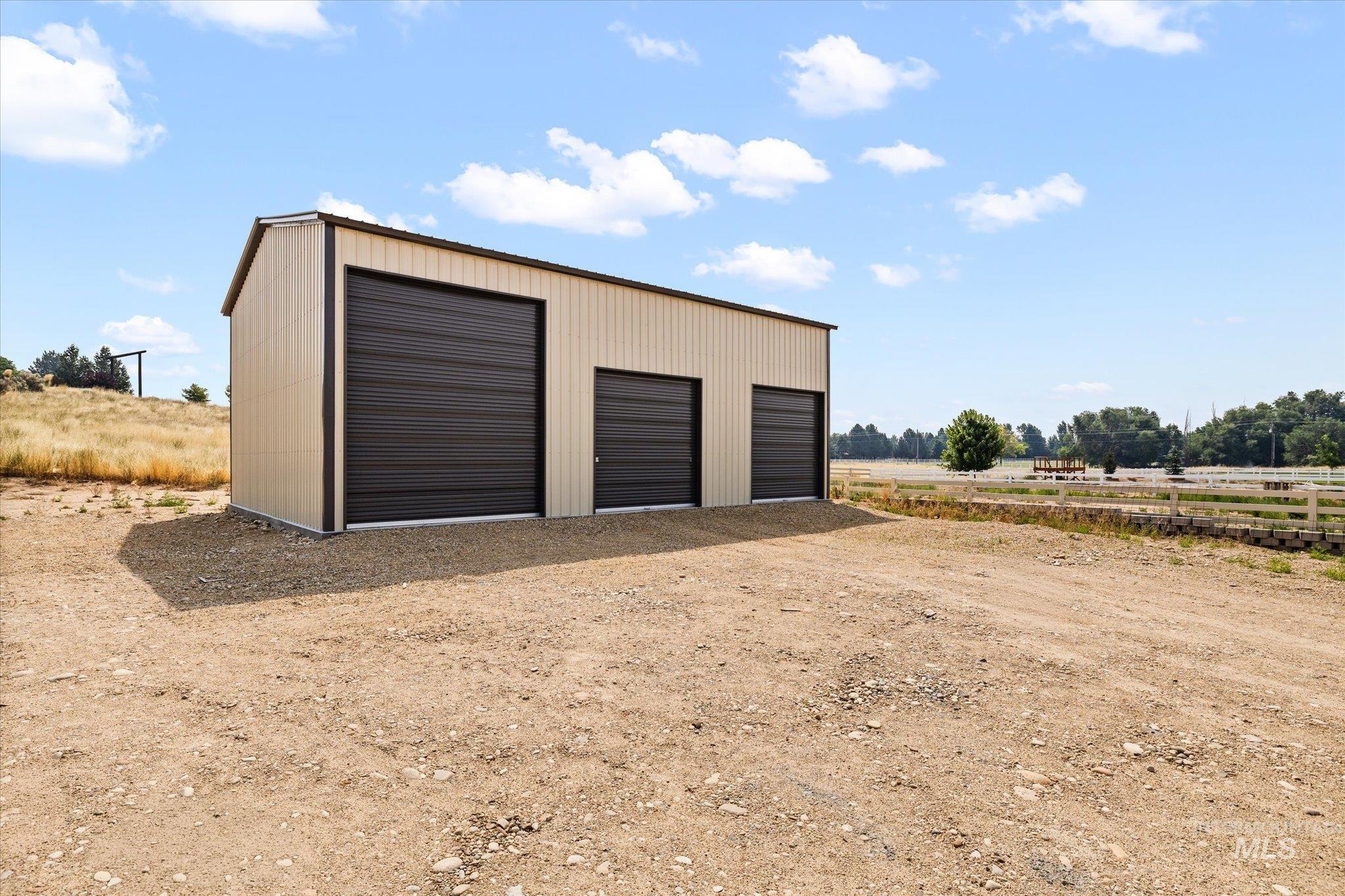 26138 Libby Lane, Middleton, Idaho 83644, 3 Bedrooms, 2 Bathrooms, Residential For Sale, Price $999,900, 98995515
