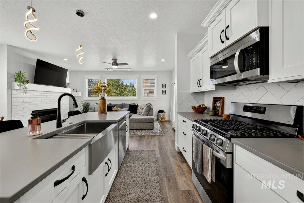 1428 E Star Dr, Meridian, Idaho 83646, 3 Bedrooms, 2.5 Bathrooms, Residential For Sale, Price $499,990, 98995516