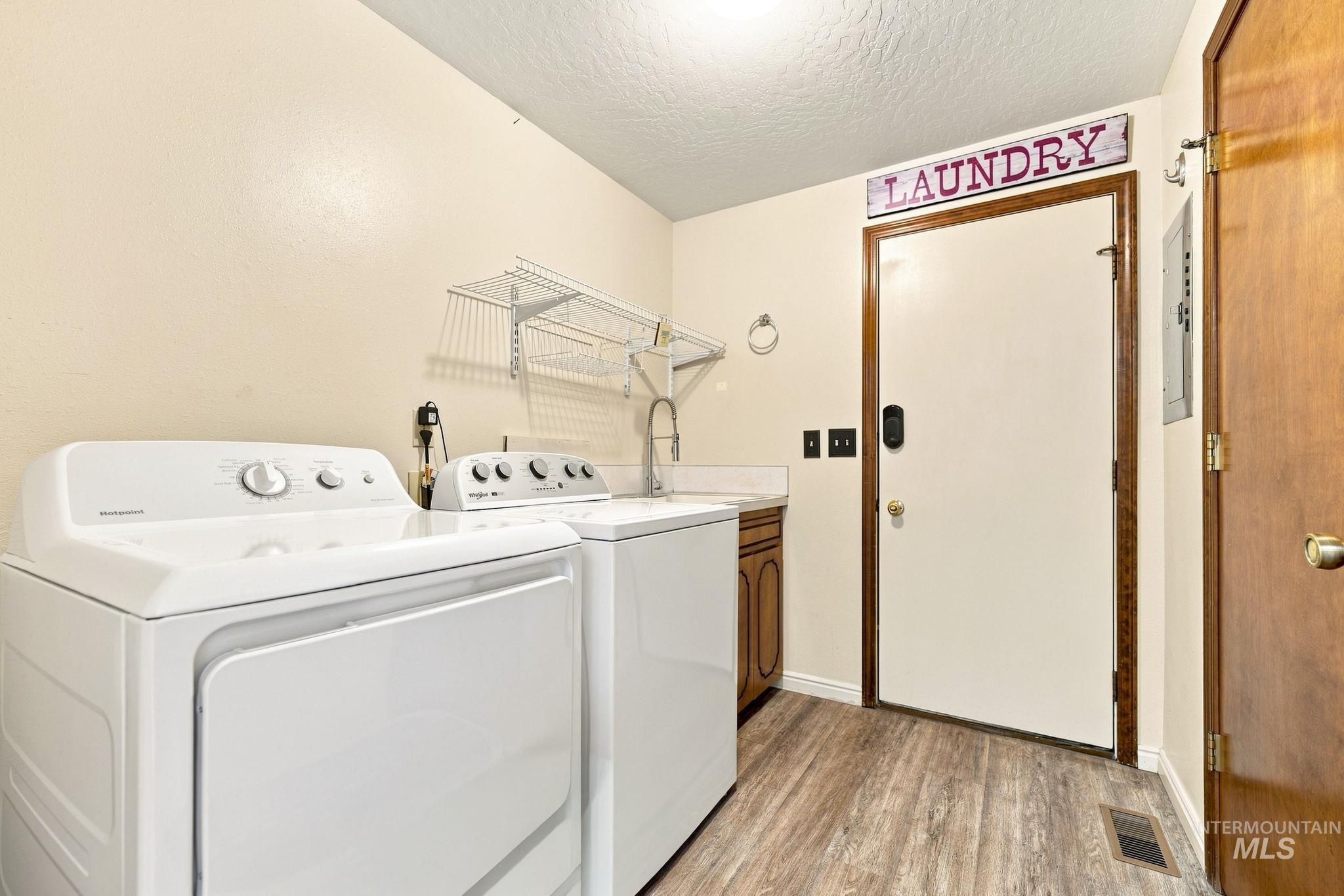 1315 7th Ave. North, Payette, Idaho 83661, 2 Bedrooms, 2 Bathrooms, Residential For Sale, Price $425,000, 98995519