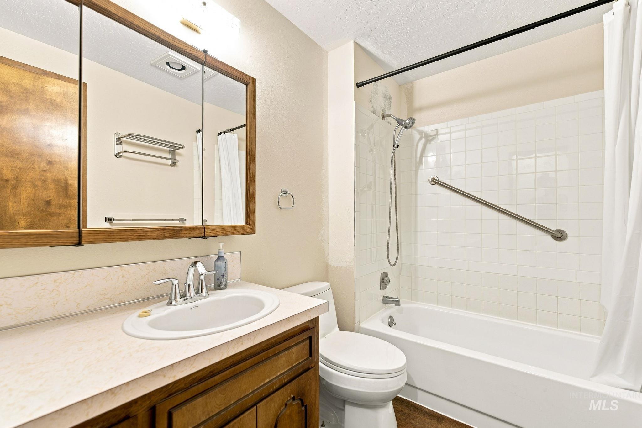 1315 7th Ave. North, Payette, Idaho 83661, 2 Bedrooms, 2 Bathrooms, Residential For Sale, Price $425,000, 98995519