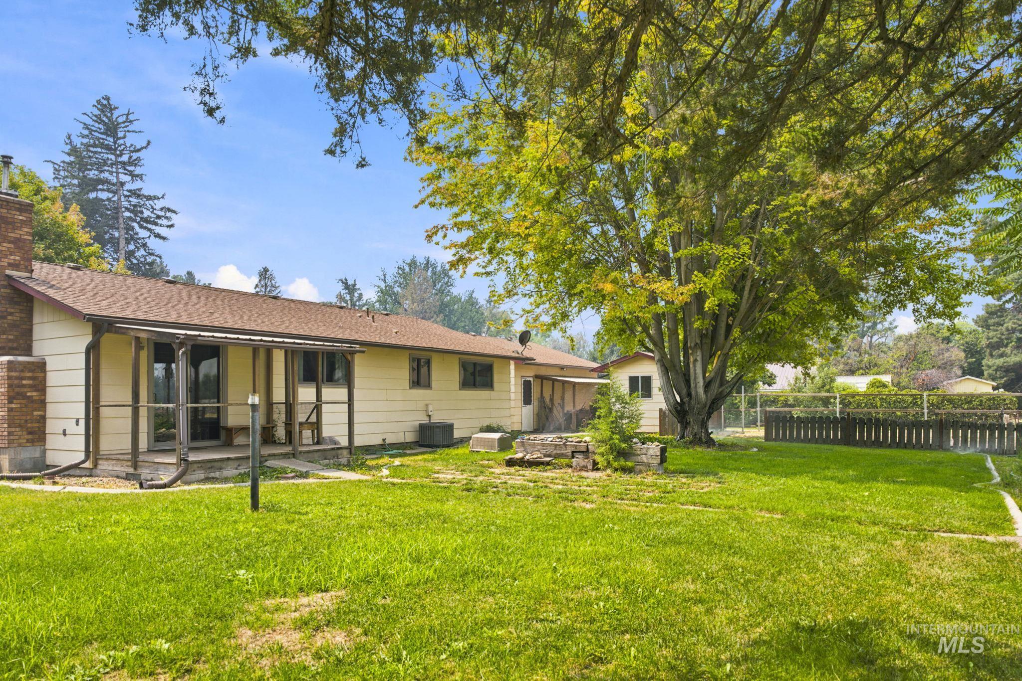 1315 7th Ave. North, Payette, Idaho 83661, 2 Bedrooms, 2 Bathrooms, Residential For Sale, Price $425,000, 98995519