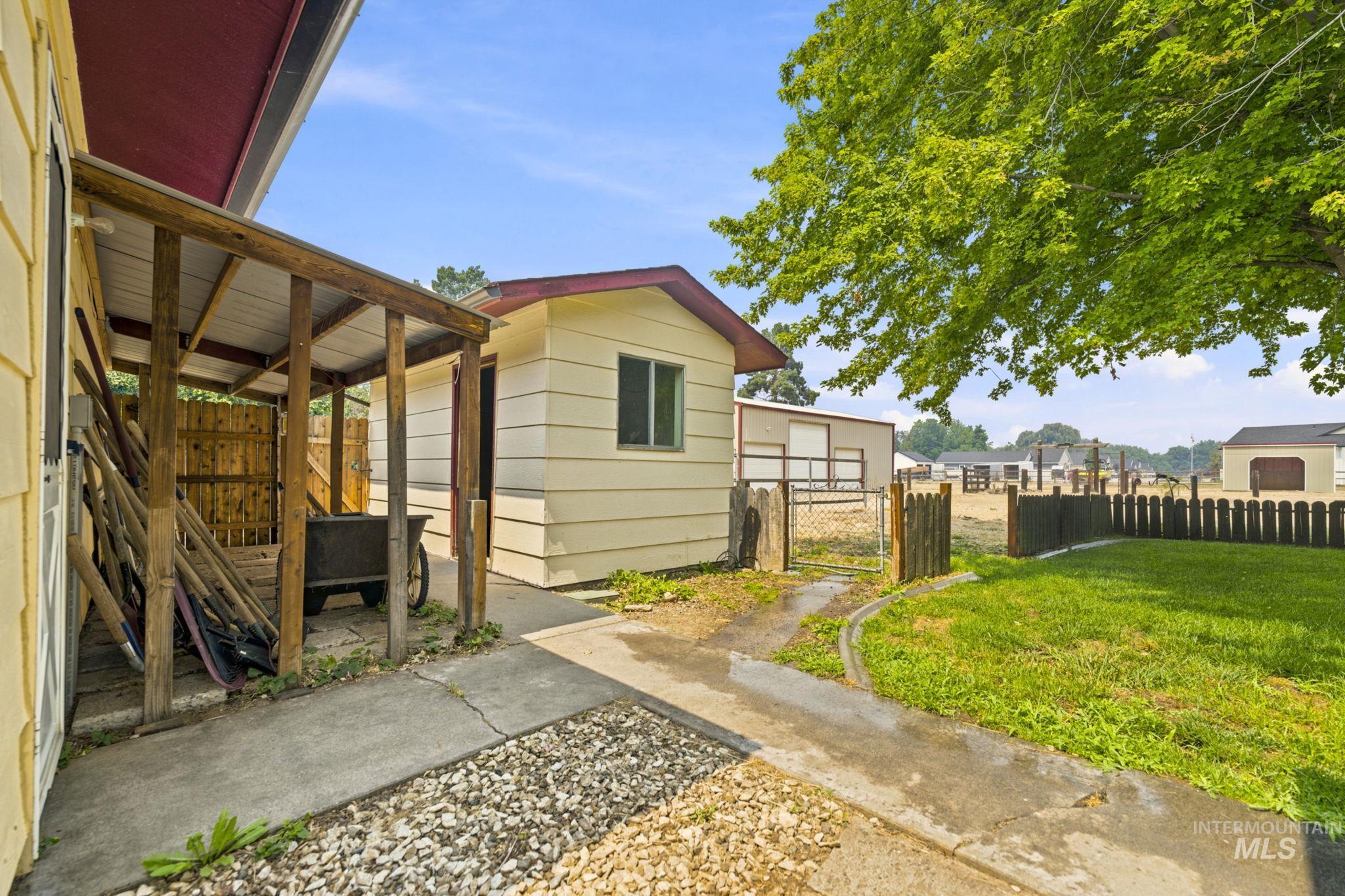 1315 7th Ave. North, Payette, Idaho 83661, 2 Bedrooms, 2 Bathrooms, Residential For Sale, Price $425,000, 98995519