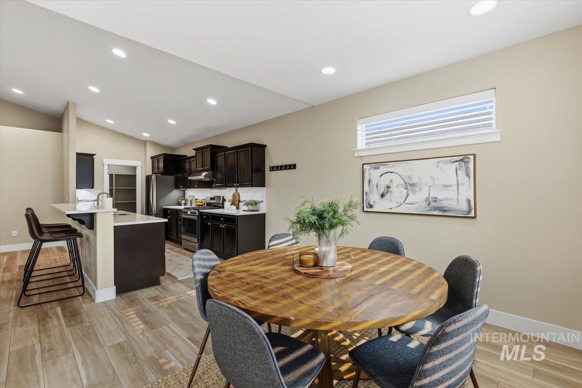 6296 S Ironwood Ave, Boise, Idaho 83709, 3 Bedrooms, 2 Bathrooms, Residential For Sale, Price $552,000,MLS 98995534