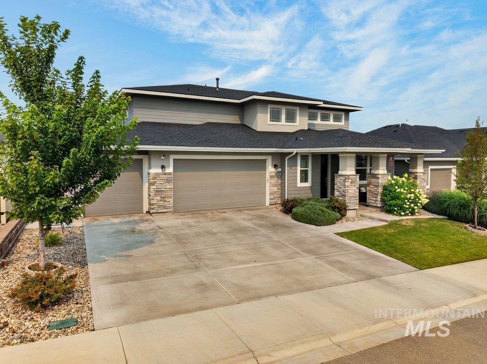 1811 Panama Ave, Emmett, Idaho 83617, 4 Bedrooms, 2.5 Bathrooms, Residential For Sale, Price $595,000, 98995536