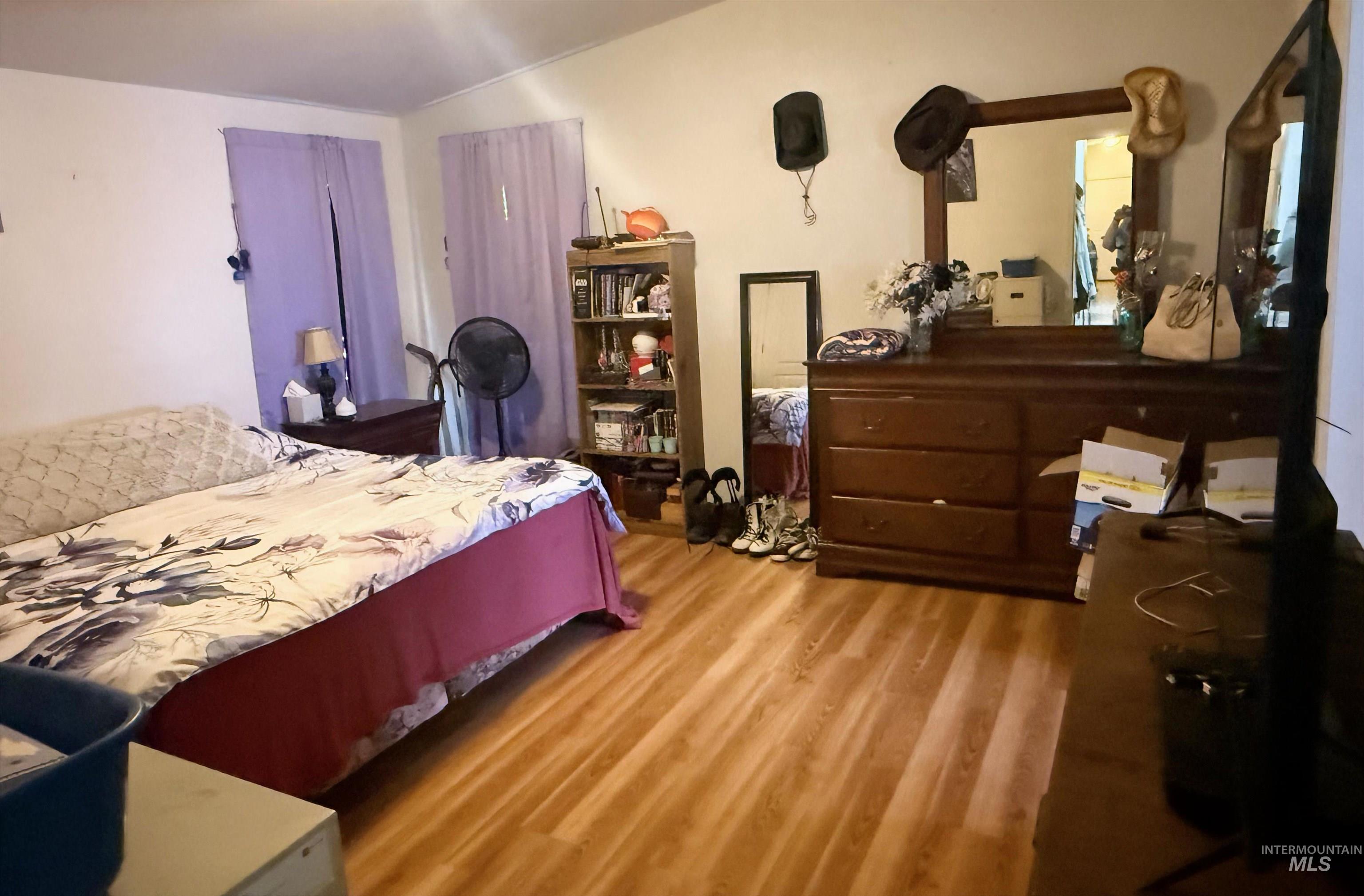 100 Ellsworth Street, Vale, Oregon 97918, 3 Bedrooms, 2 Bathrooms, Residential For Sale, Price $310,000, 98995537