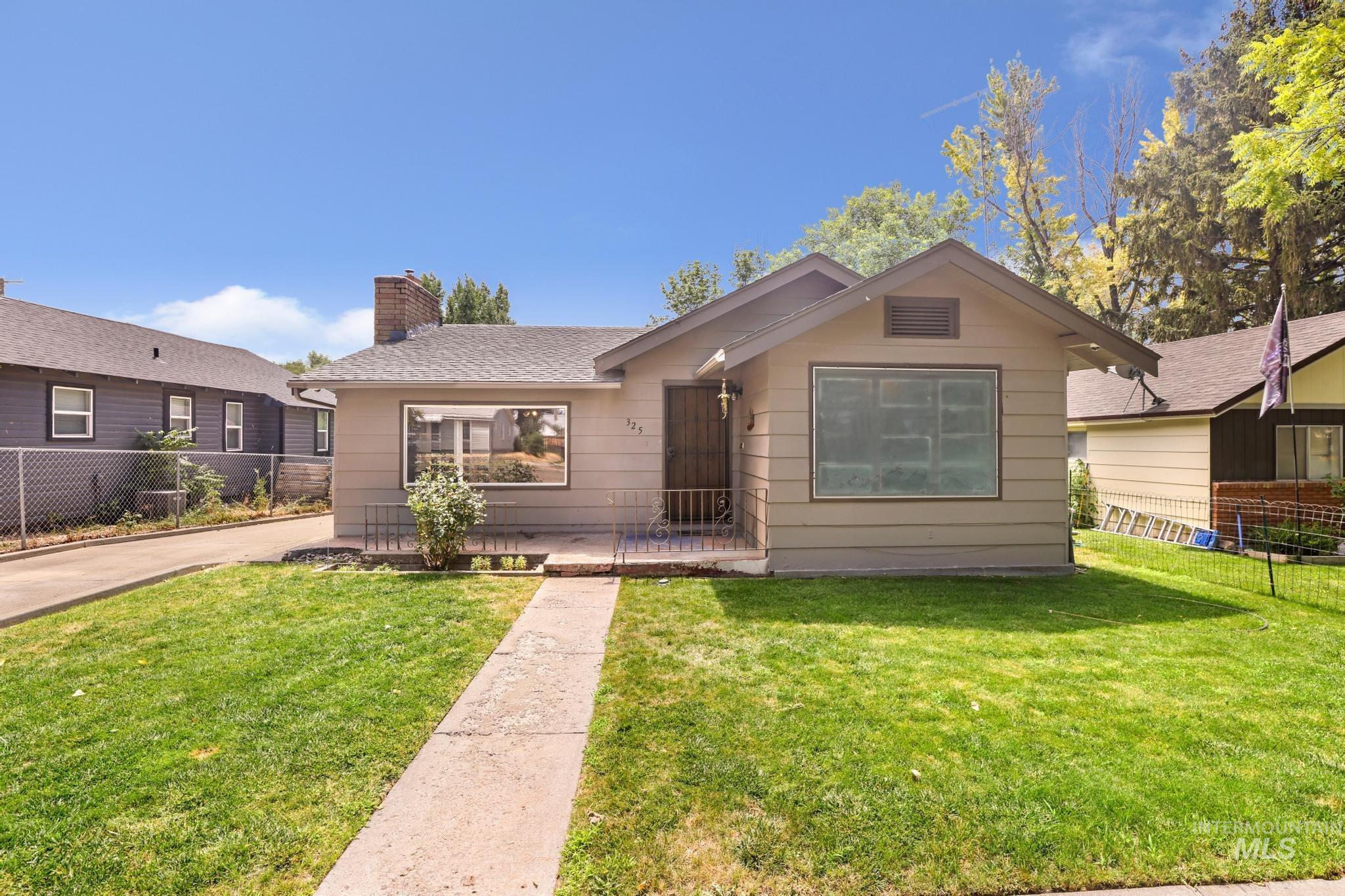 325 East Ave D, Jerome, Idaho 83338, 2 Bedrooms, 1 Bathroom, Residential For Sale, Price $269,000, 98995538