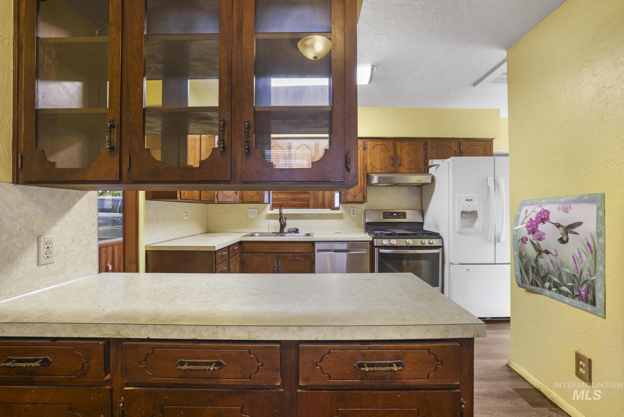 325 East Ave D, Jerome, Idaho 83338, 2 Bedrooms, 1 Bathroom, Residential For Sale, Price $269,000, 98995538