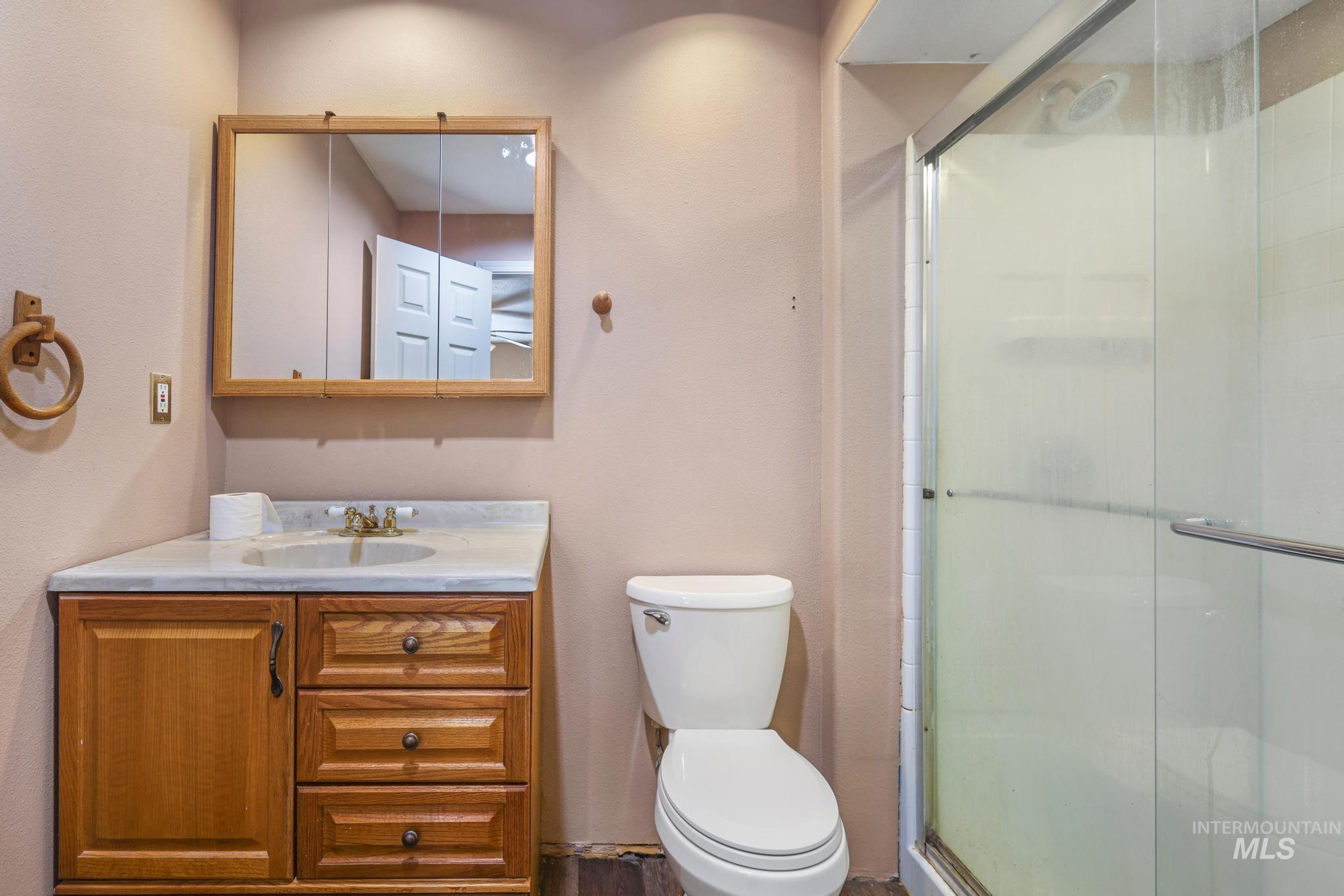325 East Ave D, Jerome, Idaho 83338, 2 Bedrooms, 1 Bathroom, Residential For Sale, Price $269,000, 98995538