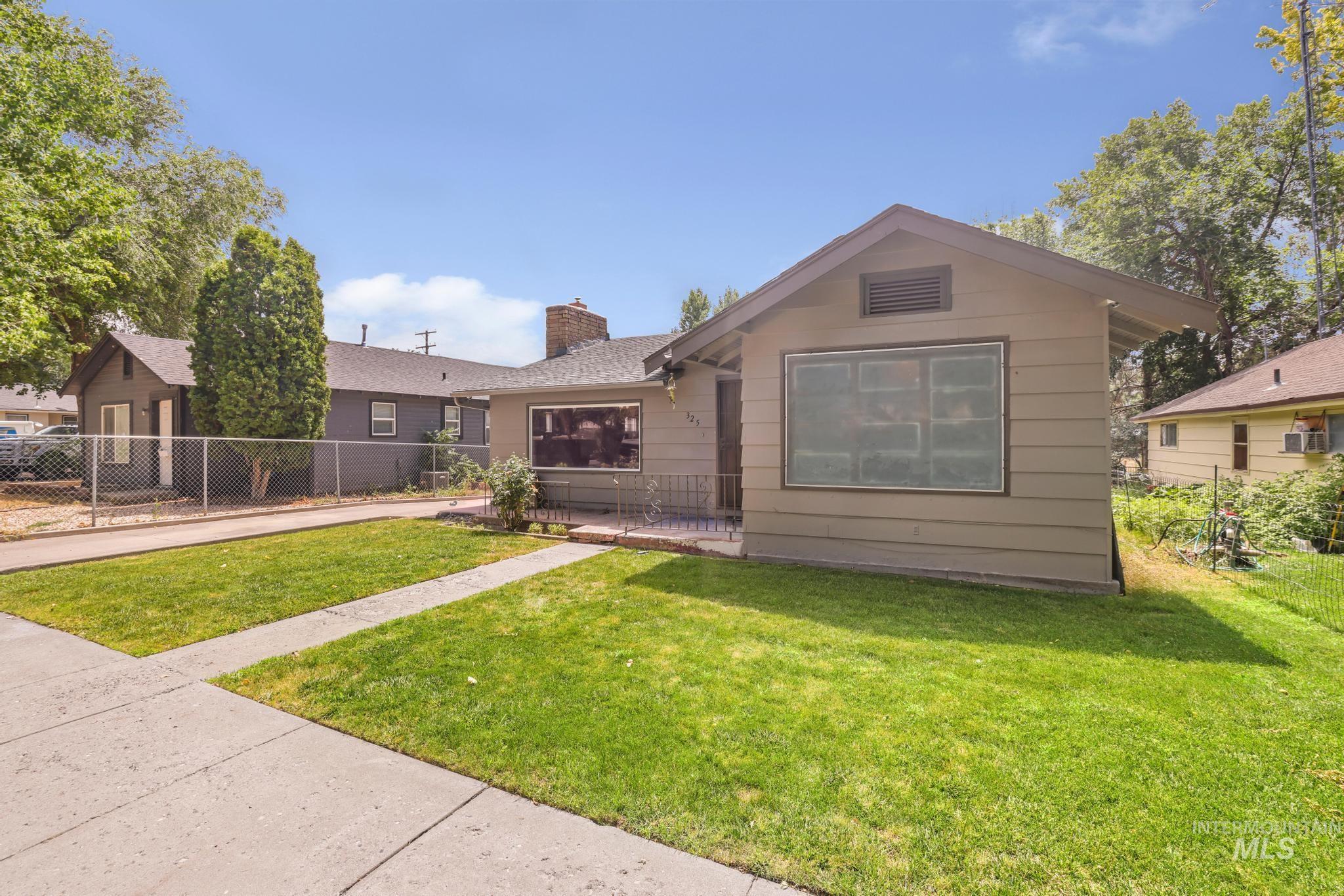 325 East Ave D, Jerome, Idaho 83338, 2 Bedrooms, 1 Bathroom, Residential For Sale, Price $269,000, 98995538