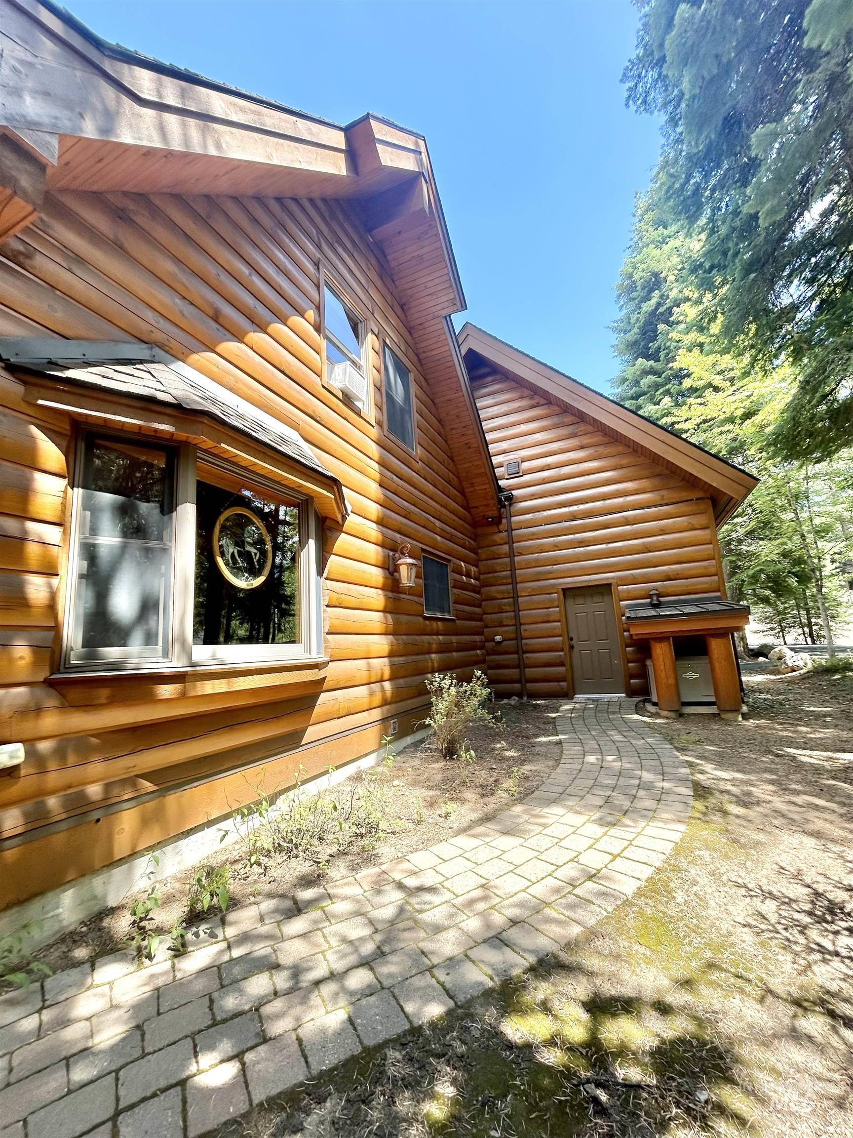 1295 Bitterroot Drive, McCall, Idaho 83638, 3 Bedrooms, 3 Bathrooms, Residential For Sale, Price $1,595,000,MLS 98995539