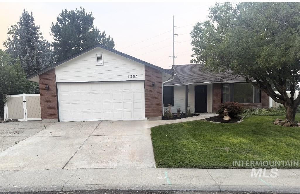 3385 N Creswell Way, Boise, Idaho 83713, 4 Bedrooms, 2 Bathrooms, Residential For Sale, Price $498,000, 98995540