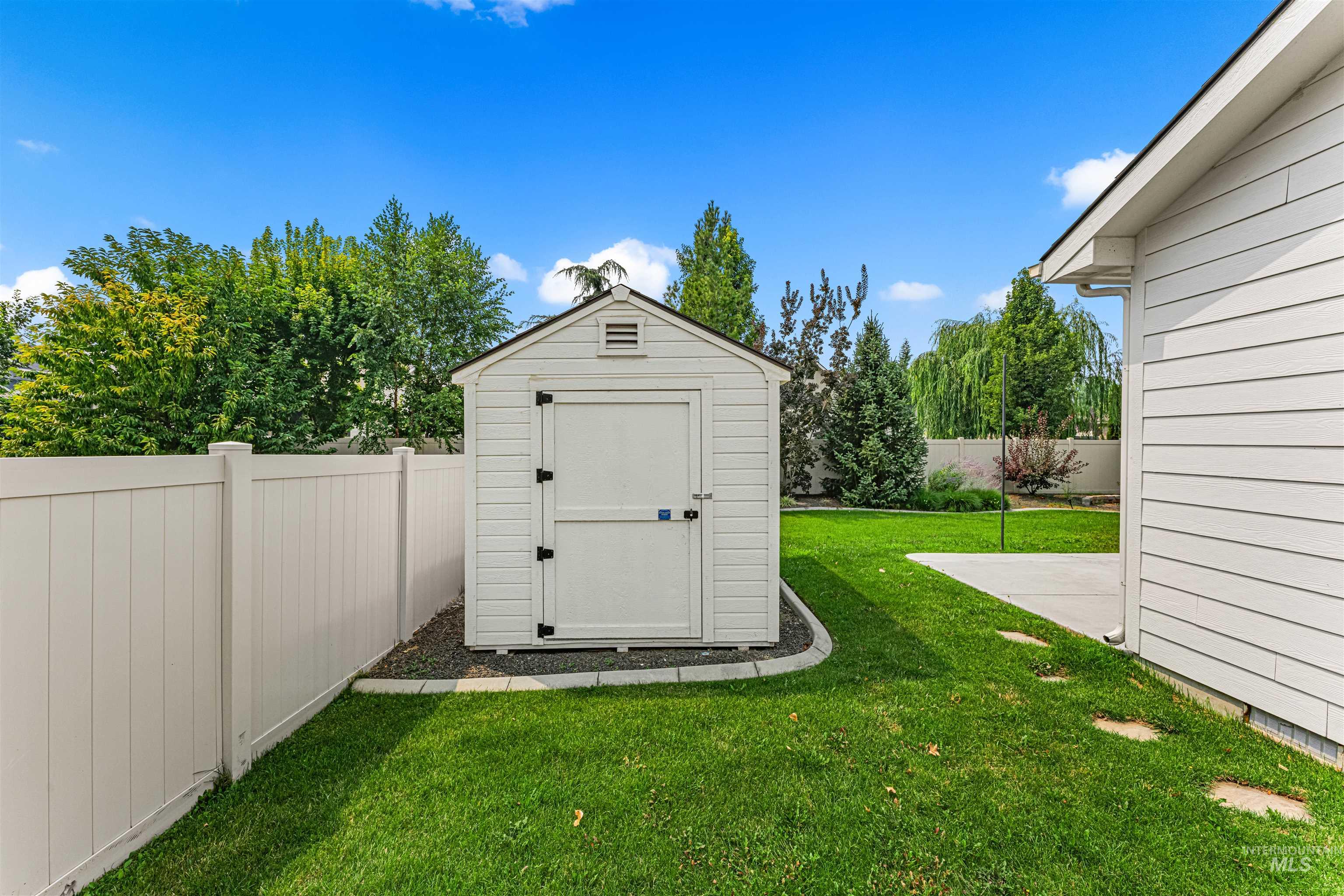 1473 W Olds River Dr., Meridian, Idaho 83642, 4 Bedrooms, 2.5 Bathrooms, Residential For Sale, Price $735,000, 98995542