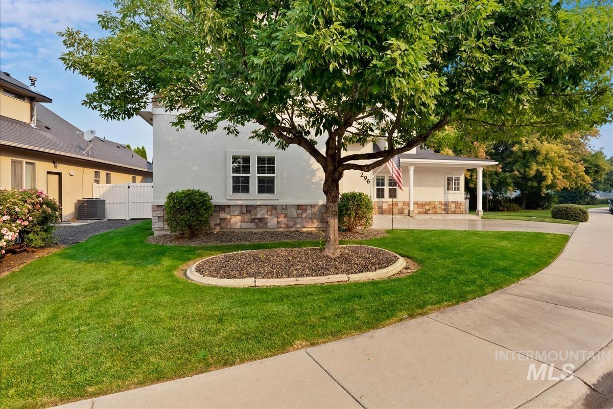 296 E Baldwin Street, Meridian, Idaho 83646, 4 Bedrooms, 2.5 Bathrooms, Residential For Sale, Price $525,000,MLS 98995545