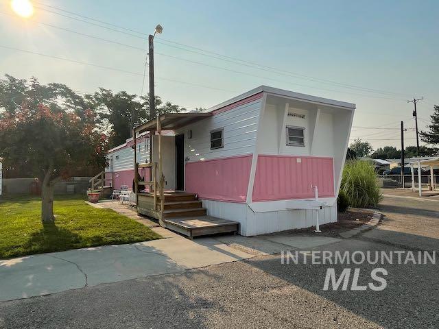 689 Fortner St, Ontario, Oregon 97914, Business/Commercial For Sale, Price $475,000, 98995546