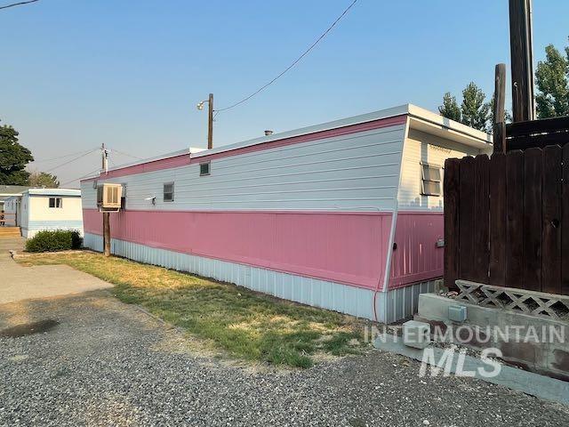 689 Fortner St, Ontario, Oregon 97914, Business/Commercial For Sale, Price $475,000, 98995546