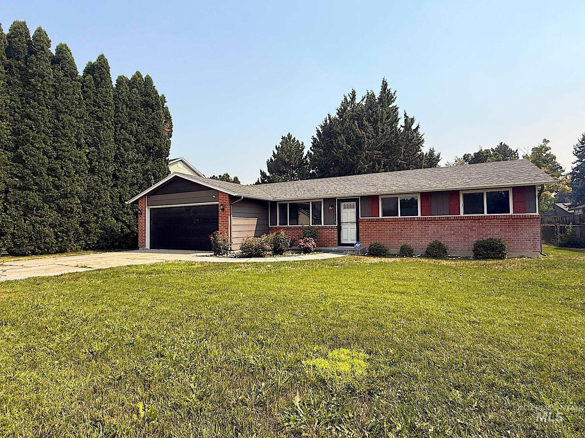 803 Astor, Nampa, Idaho 83651, 3 Bedrooms, 2 Bathrooms, Residential For Sale, Price $345,000, 98995548