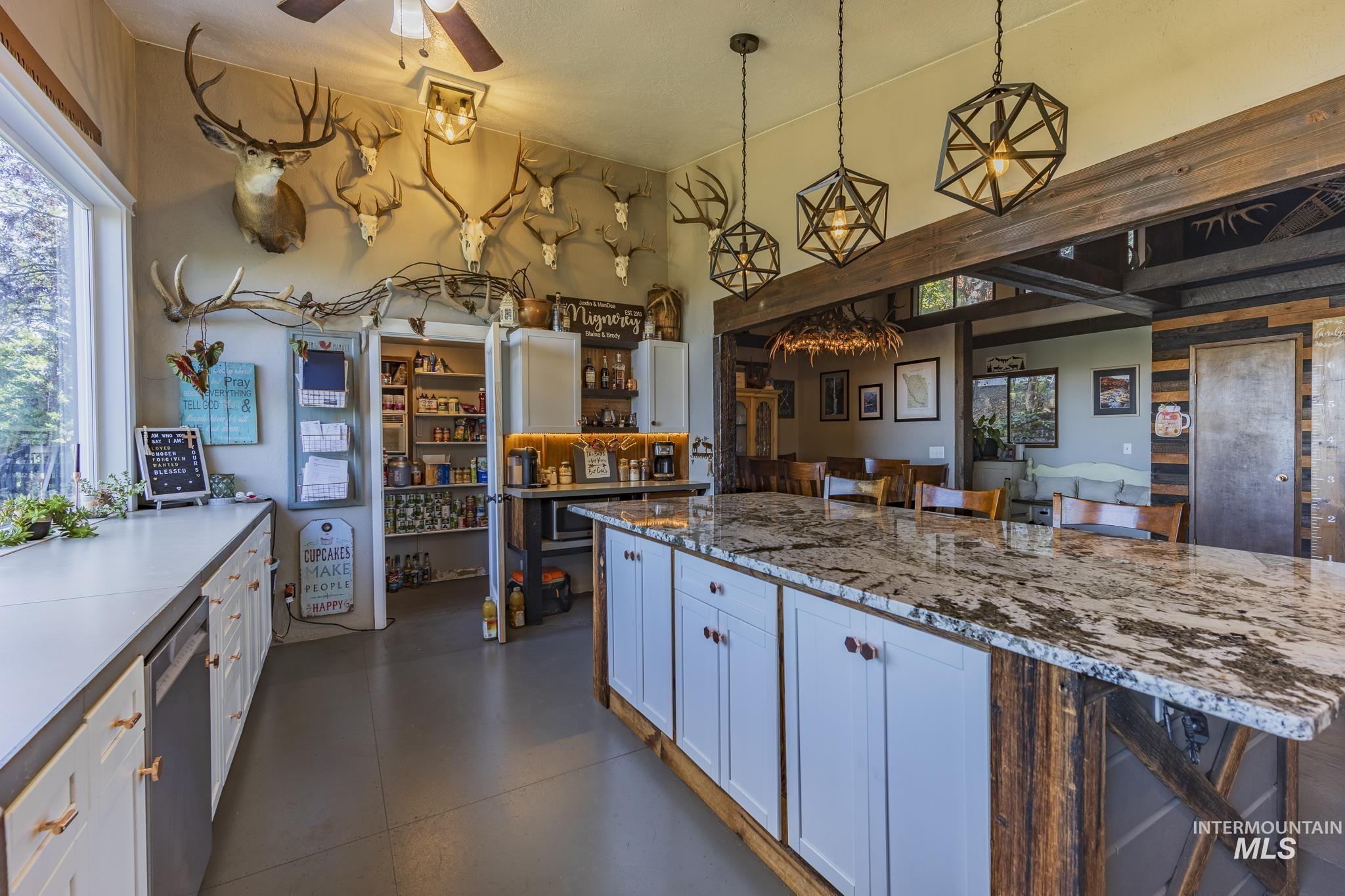 267 Black Tail Lane, Grangeville, Idaho 83530, 3 Bedrooms, 2 Bathrooms, Residential For Sale, Price $499,000, 98995550