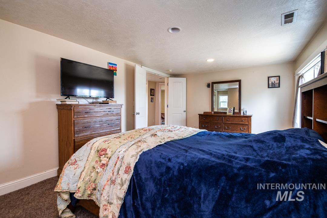 595 Cemetery Rd, Cambridge, Idaho 83610, 4 Bedrooms, 3 Bathrooms, Residential For Sale, Price $499,000, 98995551