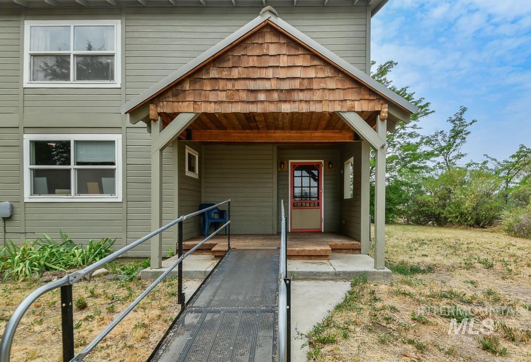 595 Cemetery Rd, Cambridge, Idaho 83610, 4 Bedrooms, 3 Bathrooms, Residential For Sale, Price $499,000, 98995551