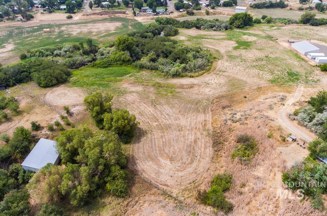 595 Cemetery Rd, Cambridge, Idaho 83610, 4 Bedrooms, 3 Bathrooms, Residential For Sale, Price $499,000, 98995551