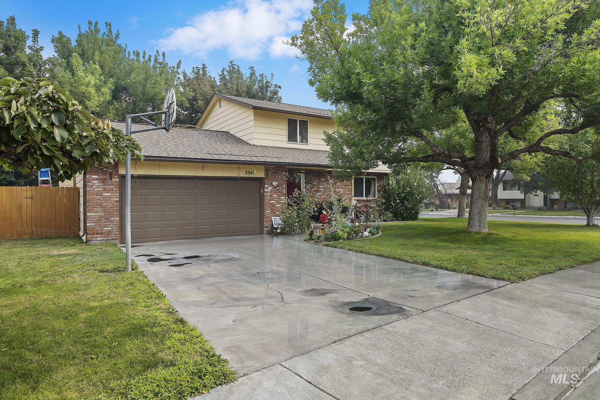 2345 Longbow Dr, Twin Falls, Idaho 83301, 3 Bedrooms, 2.5 Bathrooms, Residential For Sale, Price $360,000, 98995555