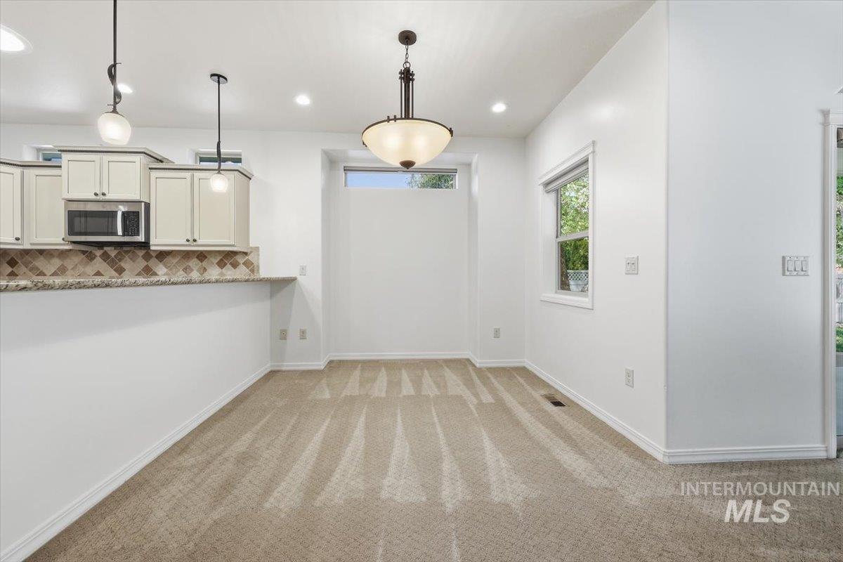 3002 W Astonte Ct., Meridian, Idaho 83646, 3 Bedrooms, 2 Bathrooms, Residential For Sale, Price $520,000, 98995558