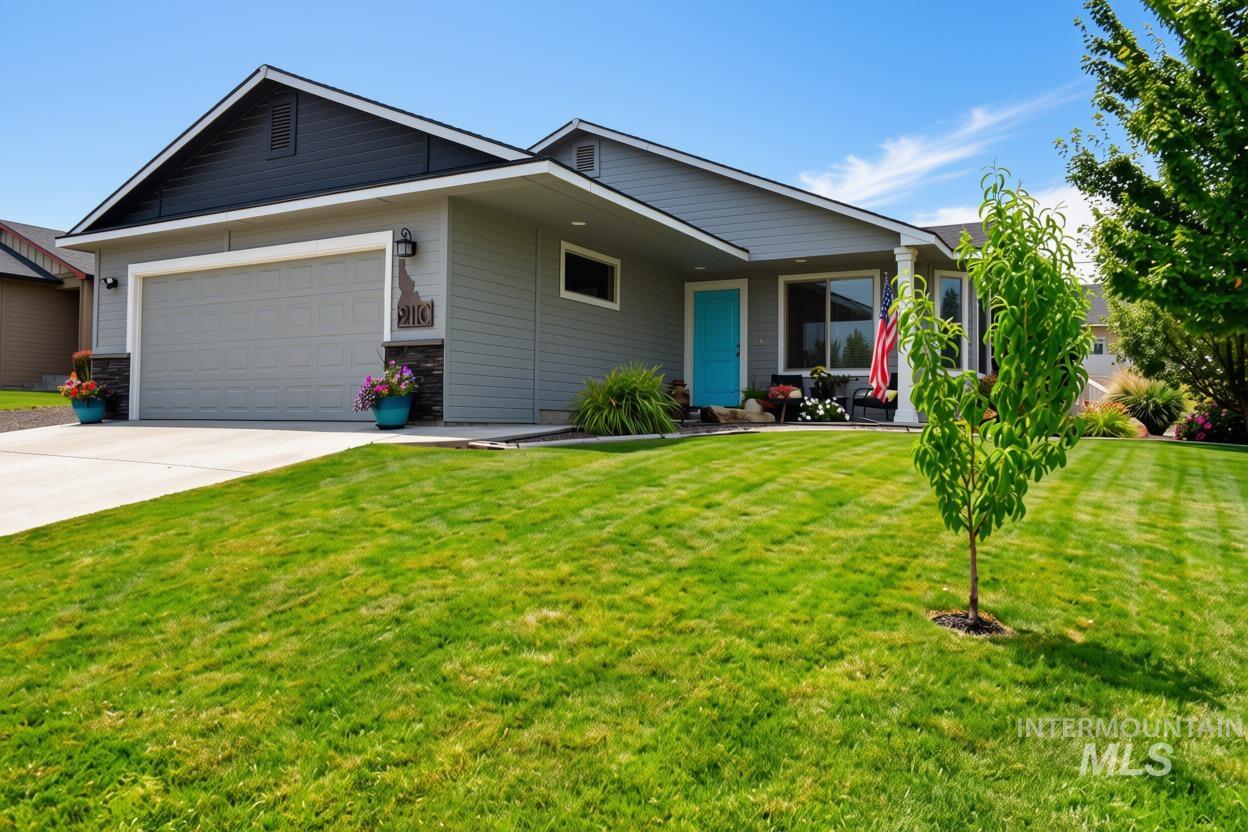 2110 E Ridgeview Avenue, Payette, Idaho 83661, 3 Bedrooms, 2 Bathrooms, Residential For Sale, Price $349,000, 98995559