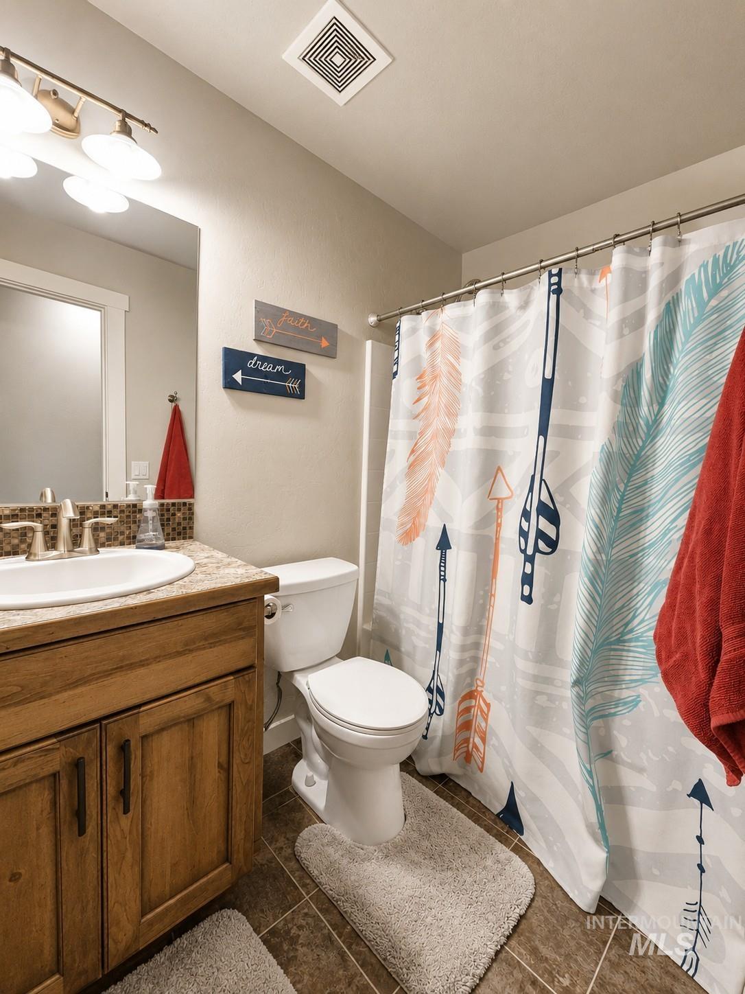 2110 E Ridgeview Avenue, Payette, Idaho 83661, 3 Bedrooms, 2 Bathrooms, Residential For Sale, Price $349,000, 98995559