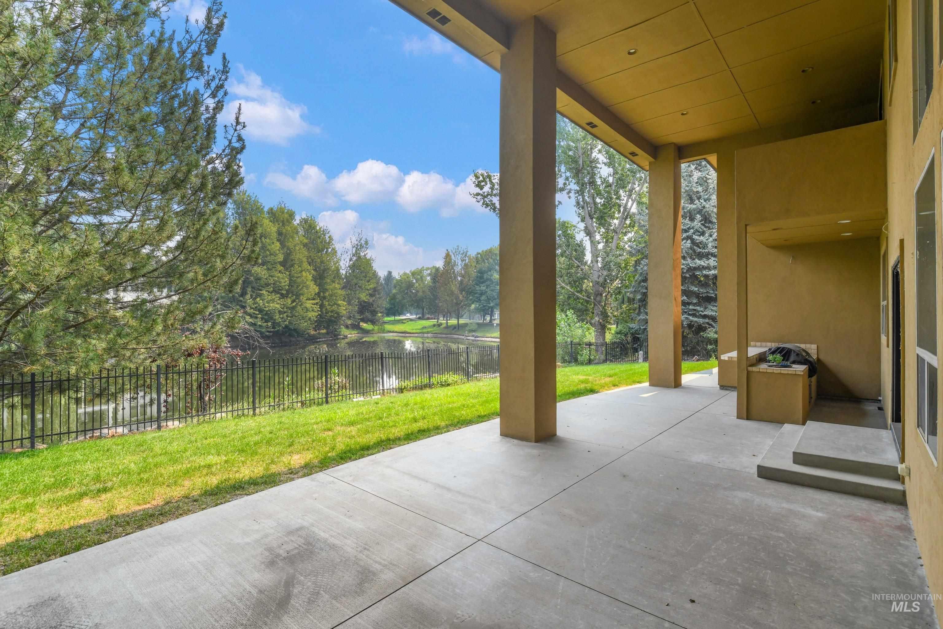 1674 S Water Leaf Ave, Eagle, Idaho 83616, 5 Bedrooms, 4.5 Bathrooms, Residential For Sale, Price $1,549,000, 98995562