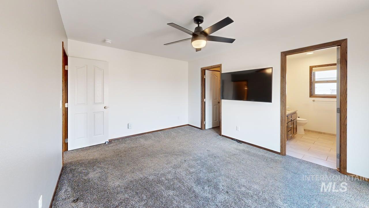 2555 Remington Way, Clarkston, Washington 99403, 5 Bedrooms, 3 Bathrooms, Residential For Sale, Price $649,000, 98995563